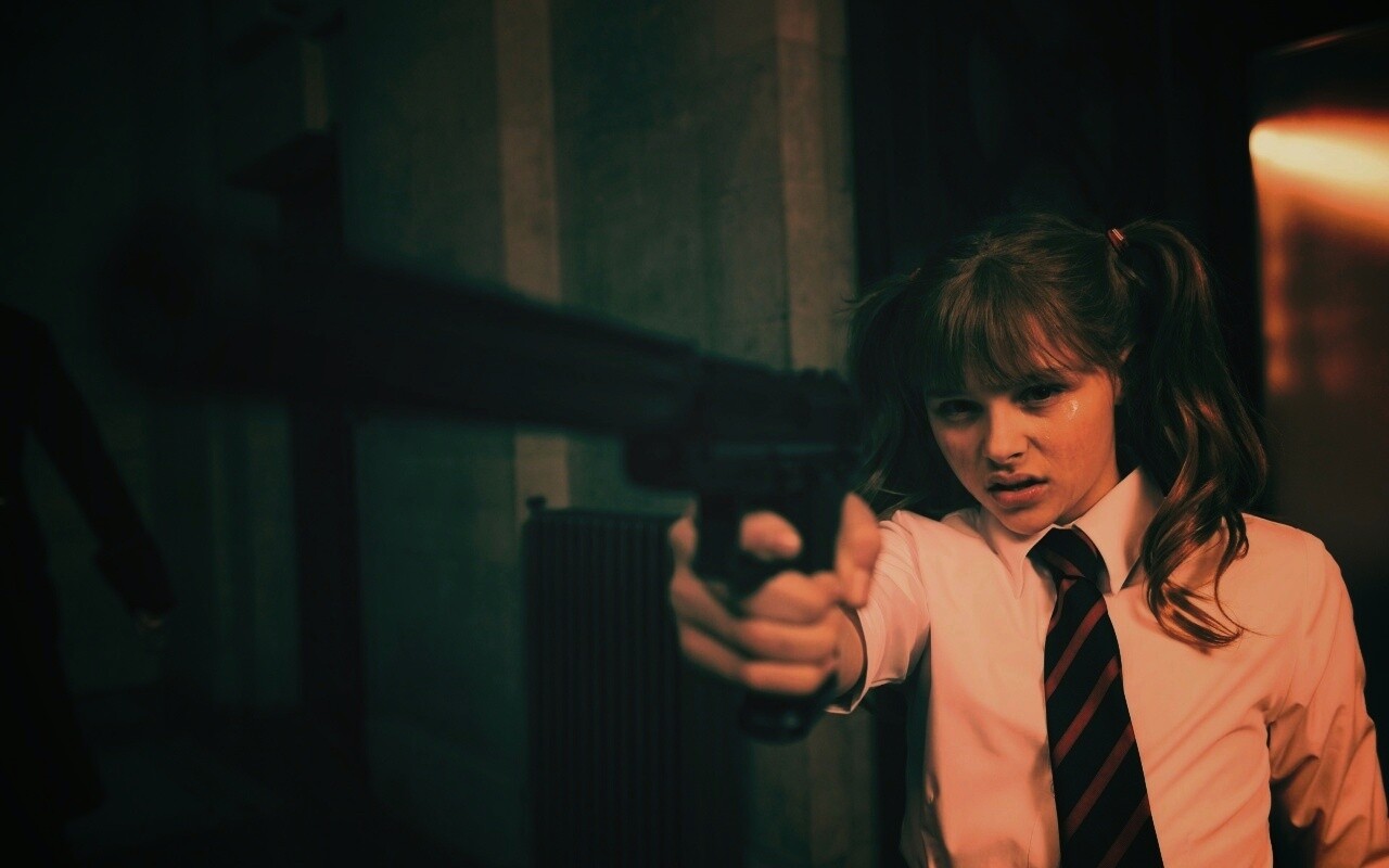 Убивашка с пистолетом обои