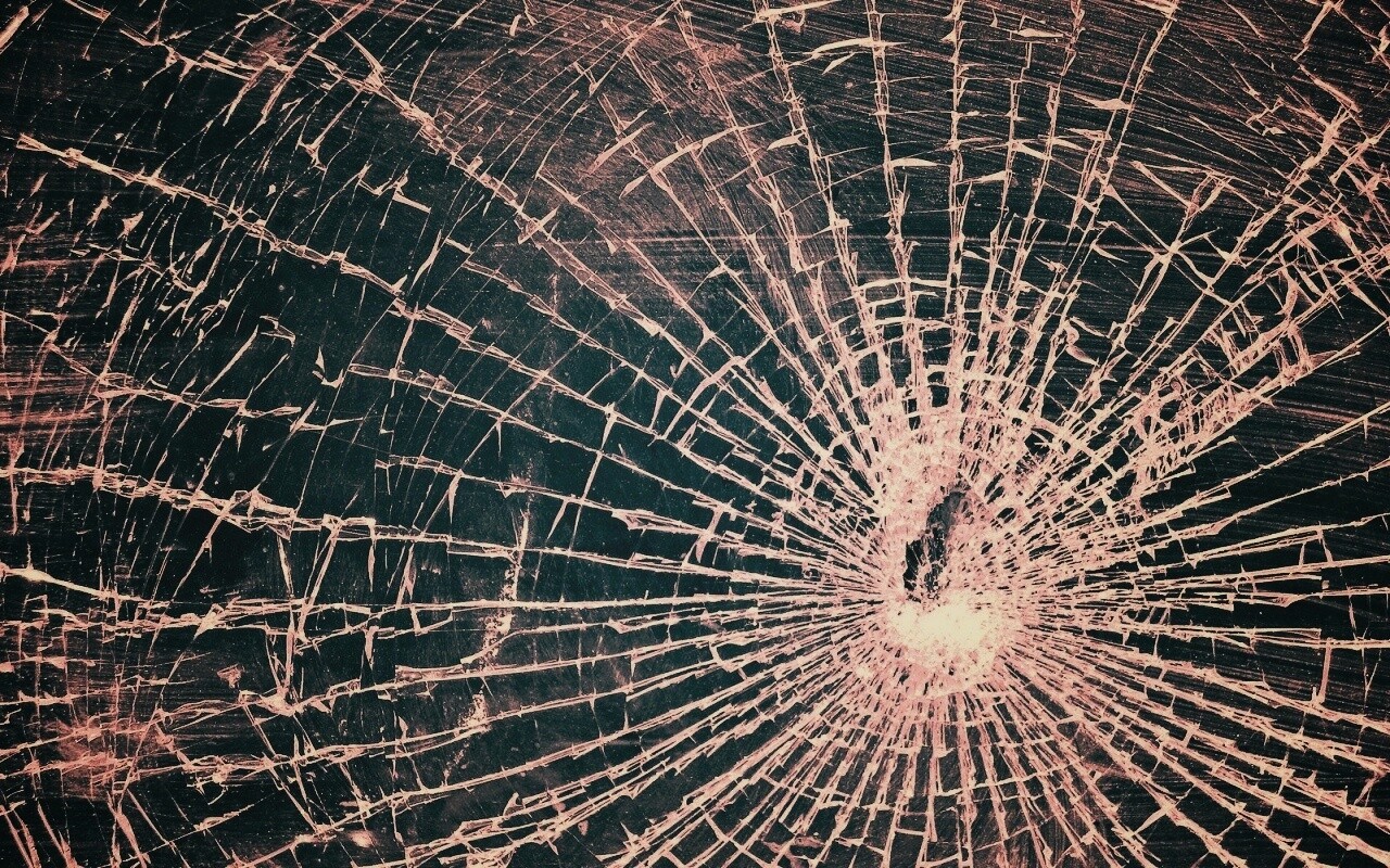 Разбитое стекло, текстура обои