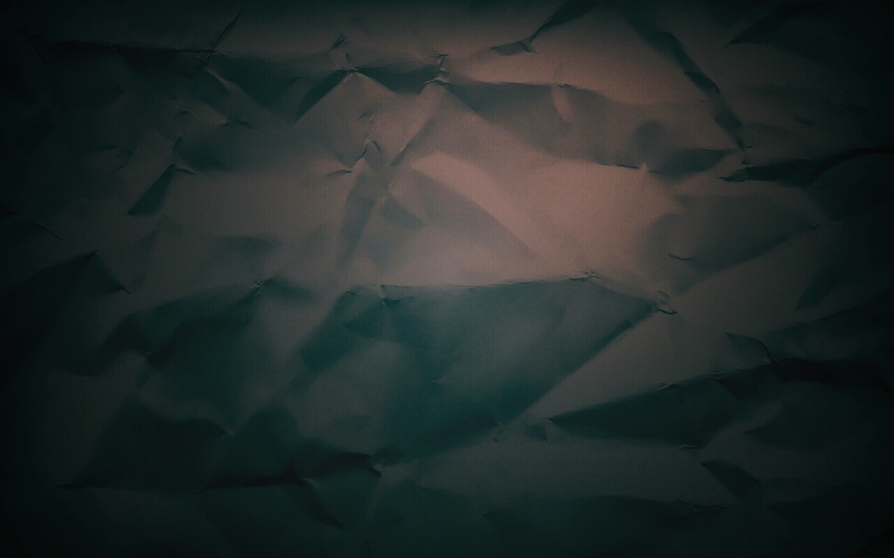 Темная мятая бумага обои
