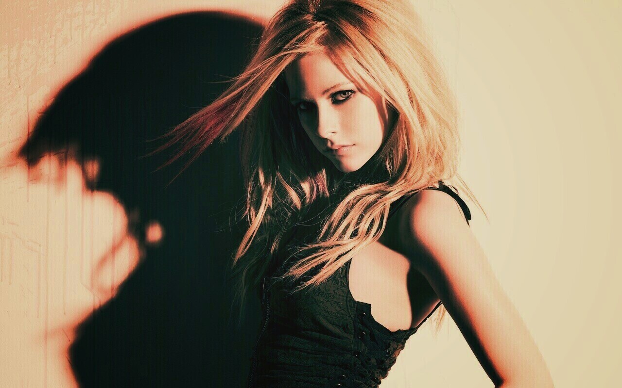 Аврил Лавин обои