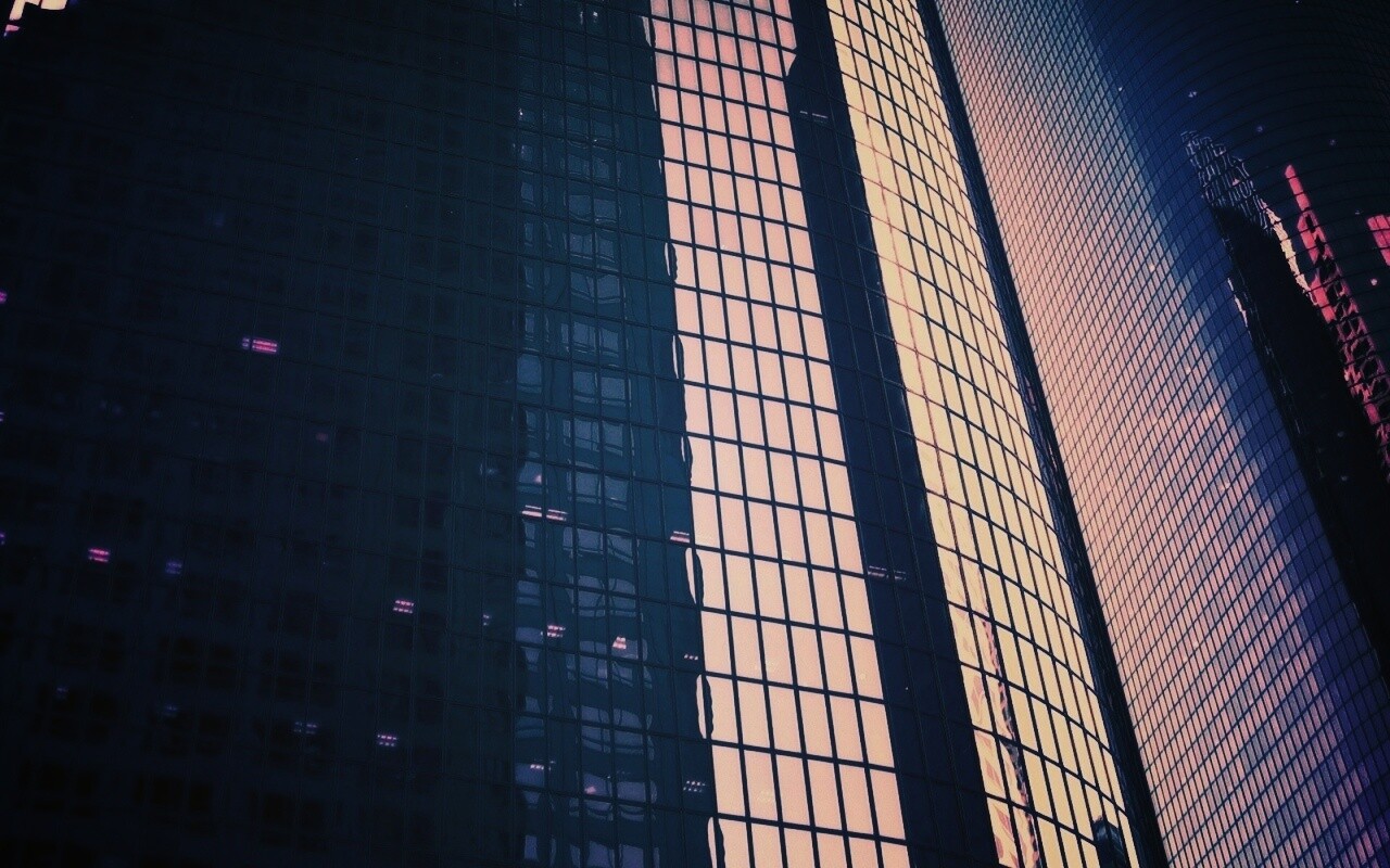 Стеклянная стена небоскреба обои