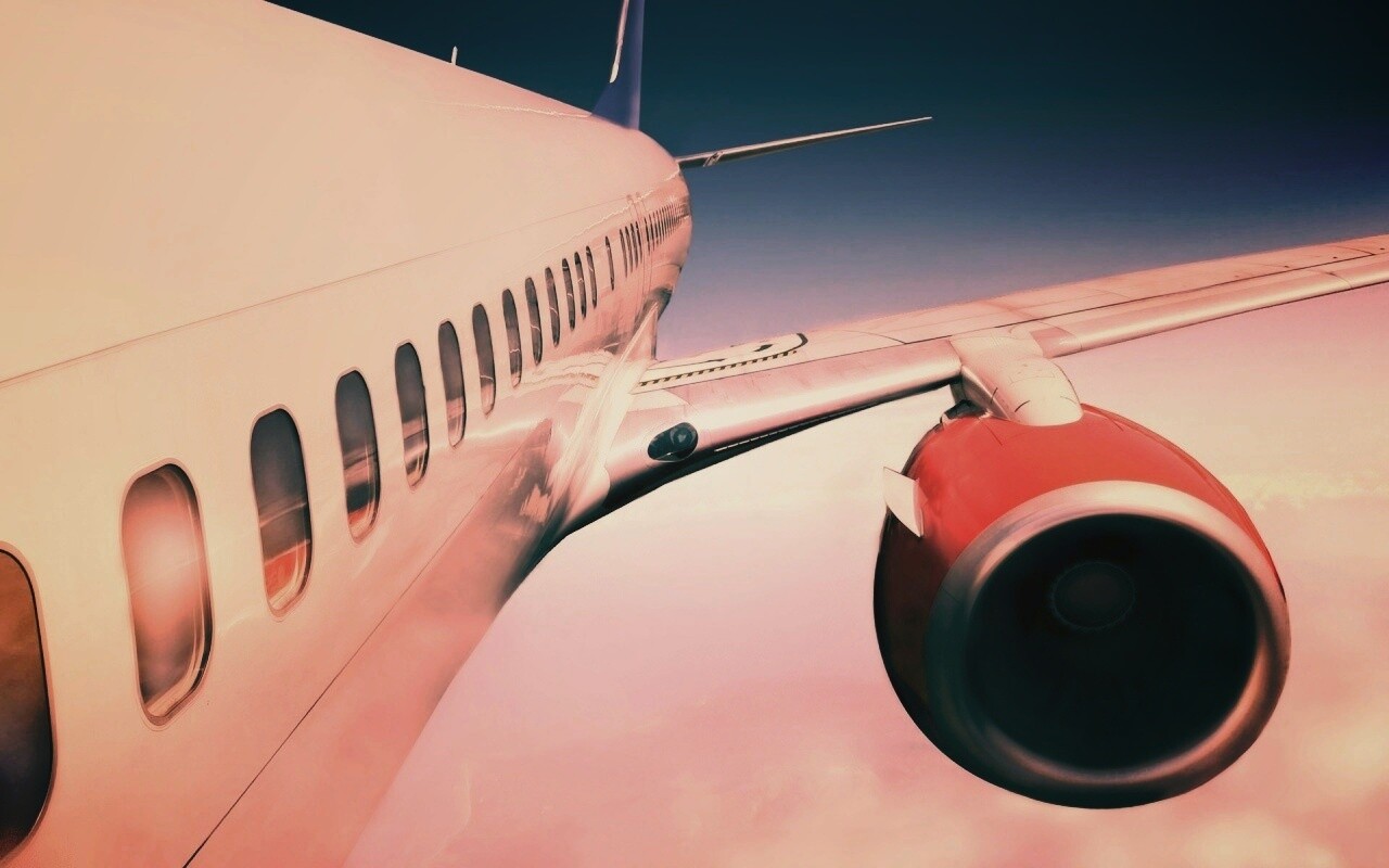 Вид на борт самолёта обои