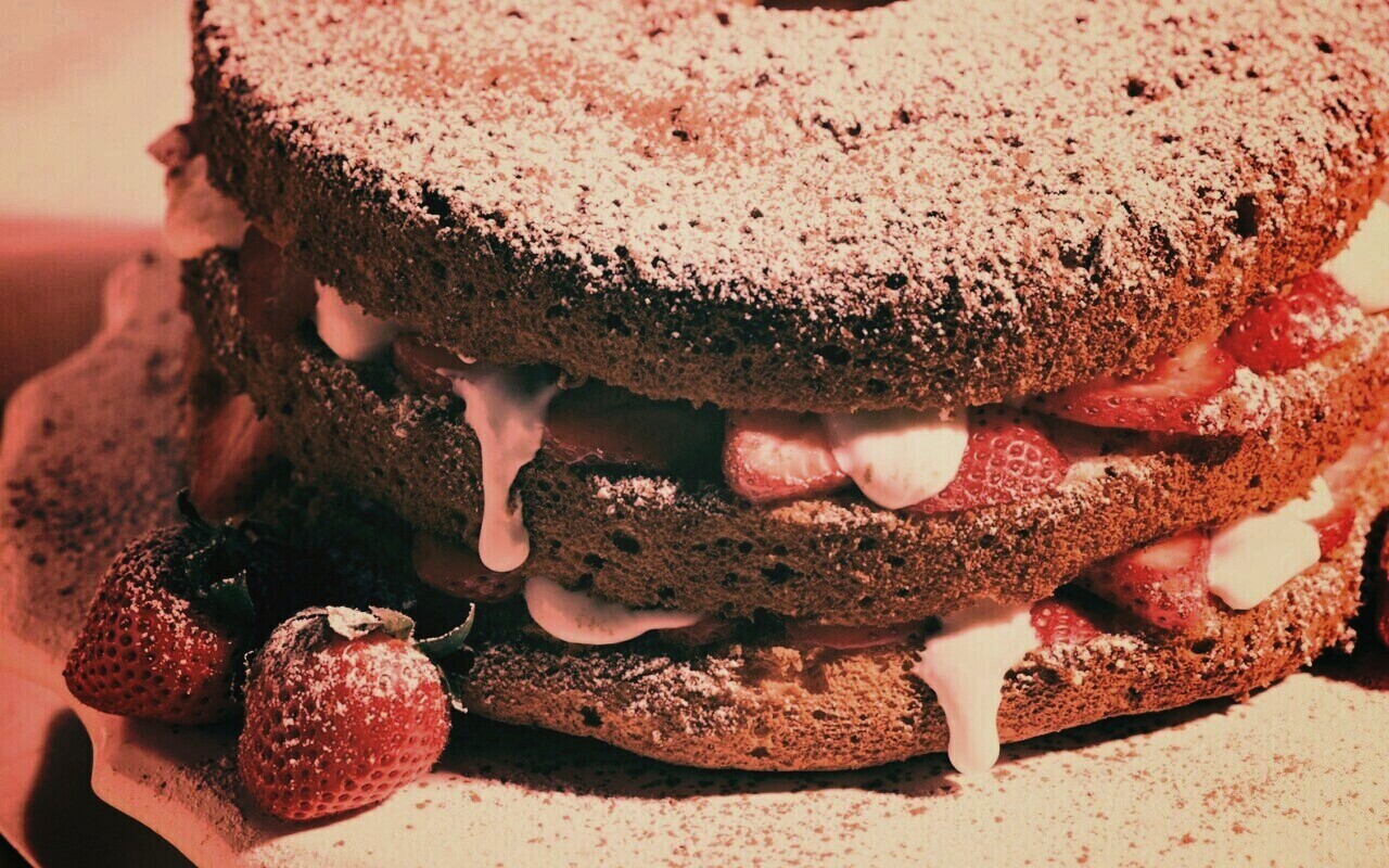 Десерт с фруктами обои