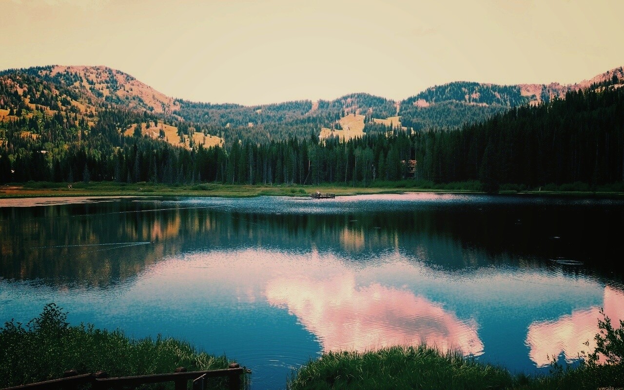 Горное озеро обои