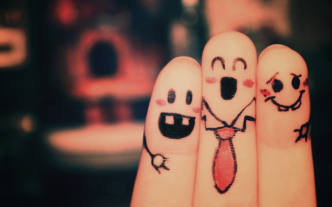 Пальцы-друзья обои