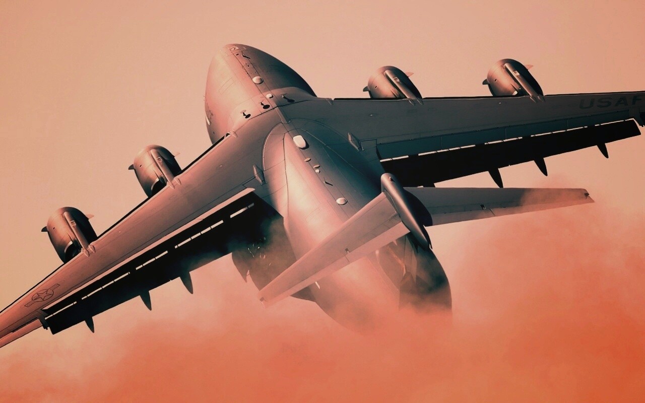 Большой грузовой самолет на взлете обои