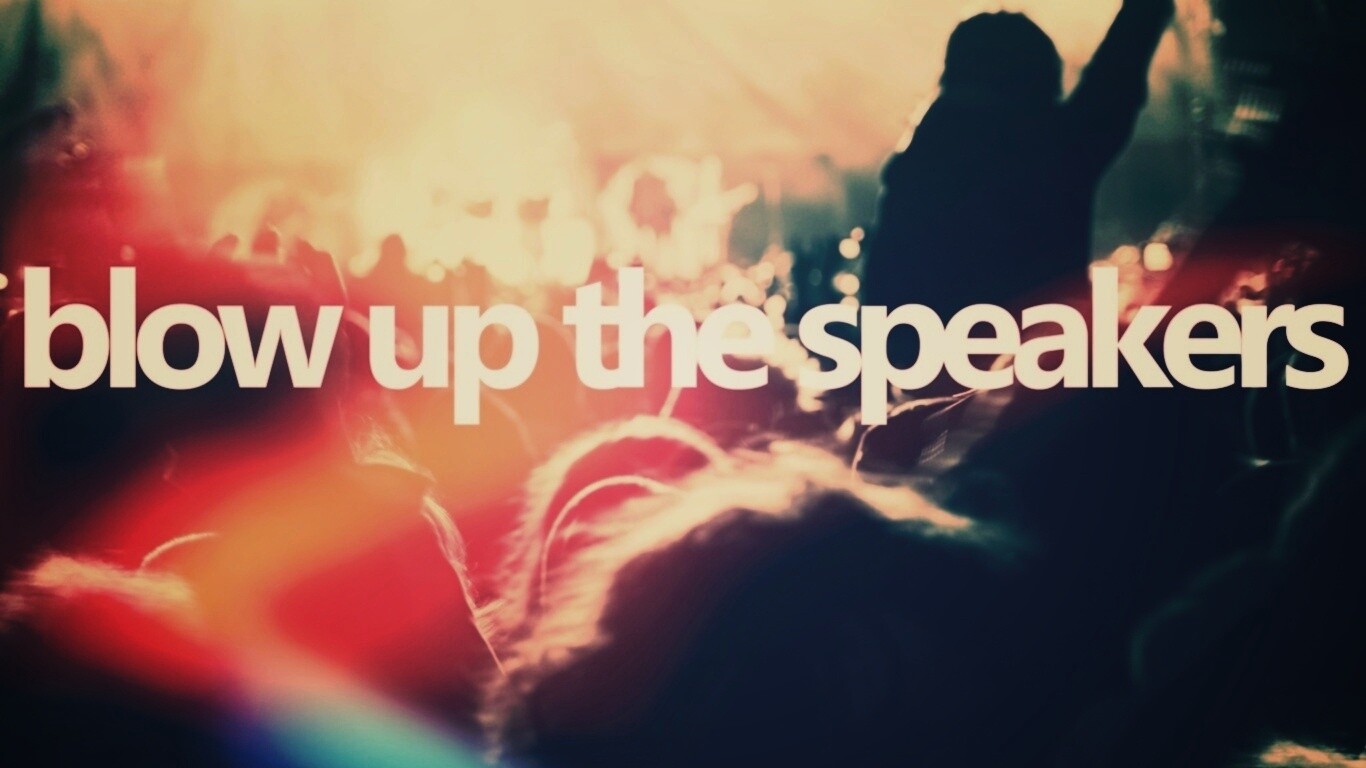 Blow up the speakers обои