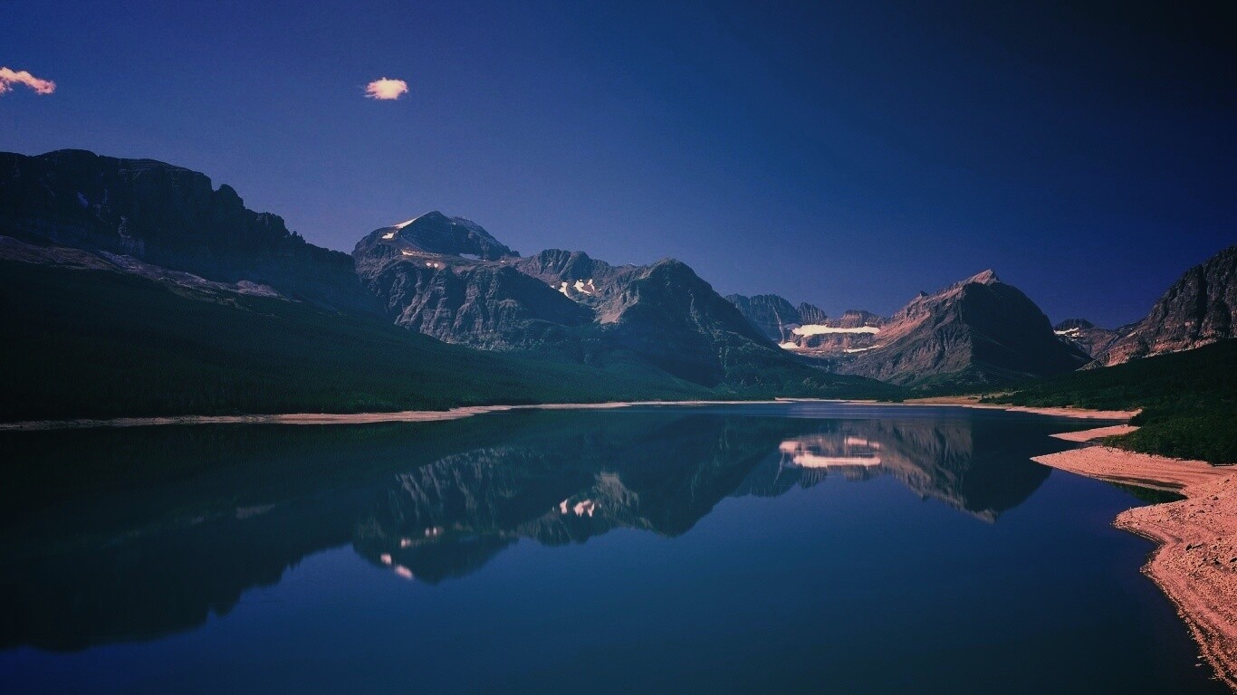 Синее горное озеро обои