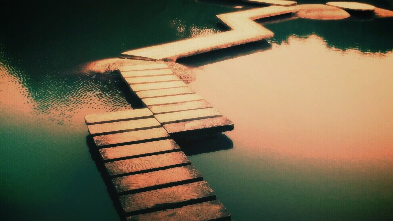 Дорожка над водой обои