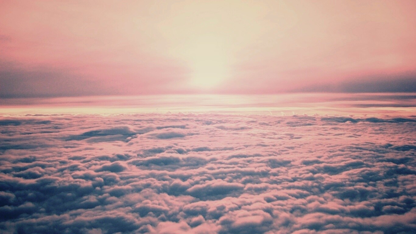 Над облаками обои