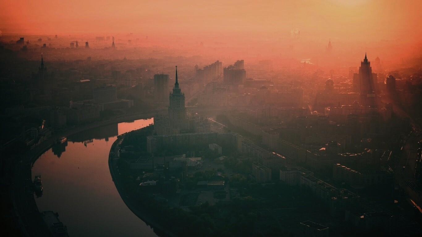 Москва в тумане обои