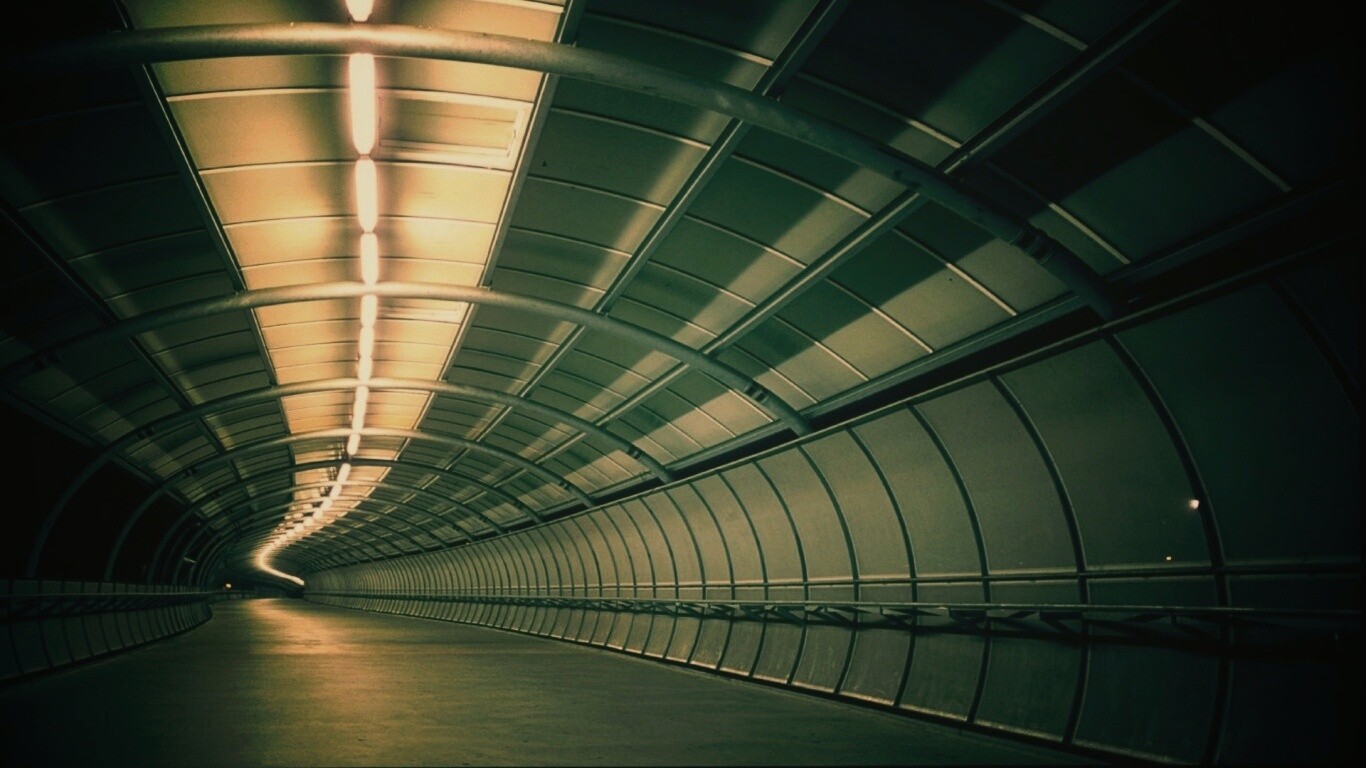 Пешеходный тоннель обои
