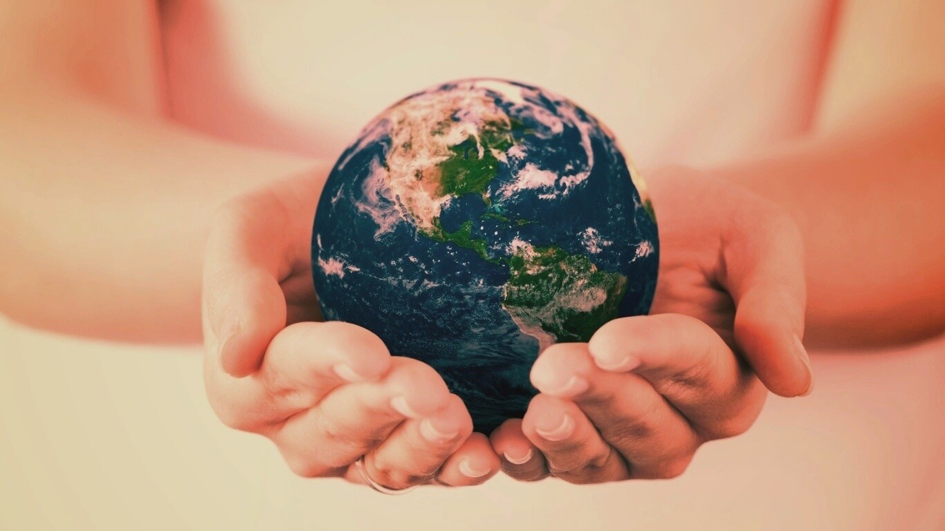 Весь мир в твоих руках обои