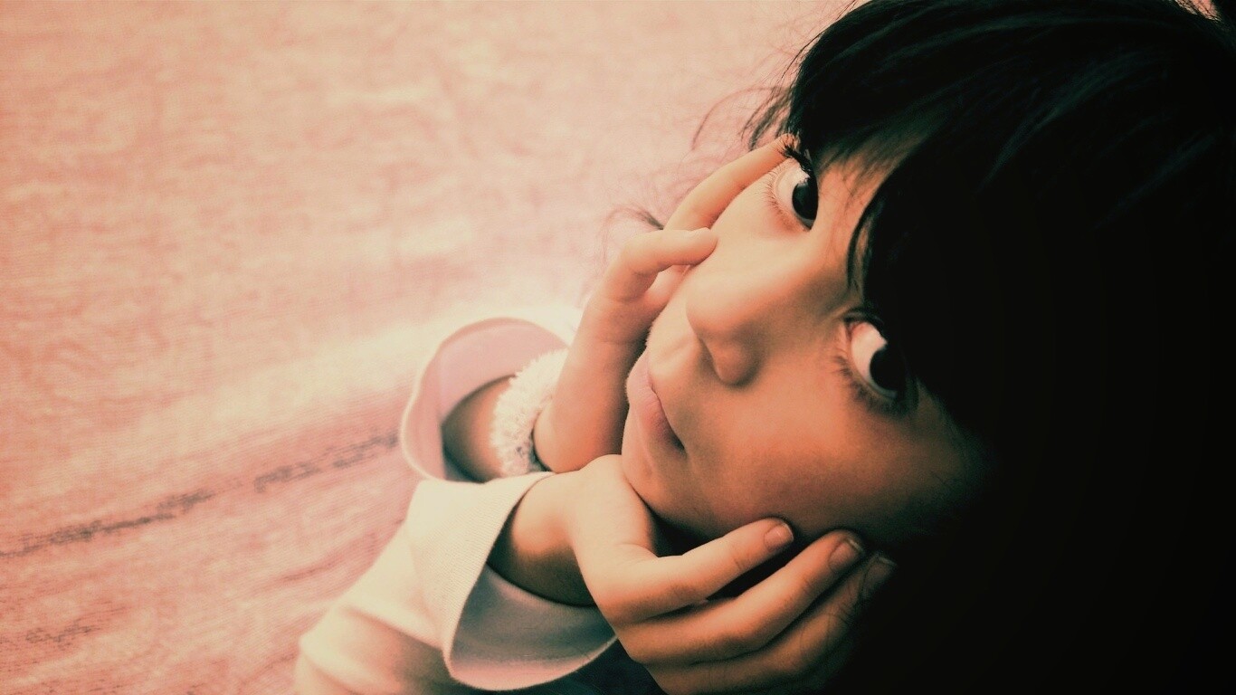 Девочка обои