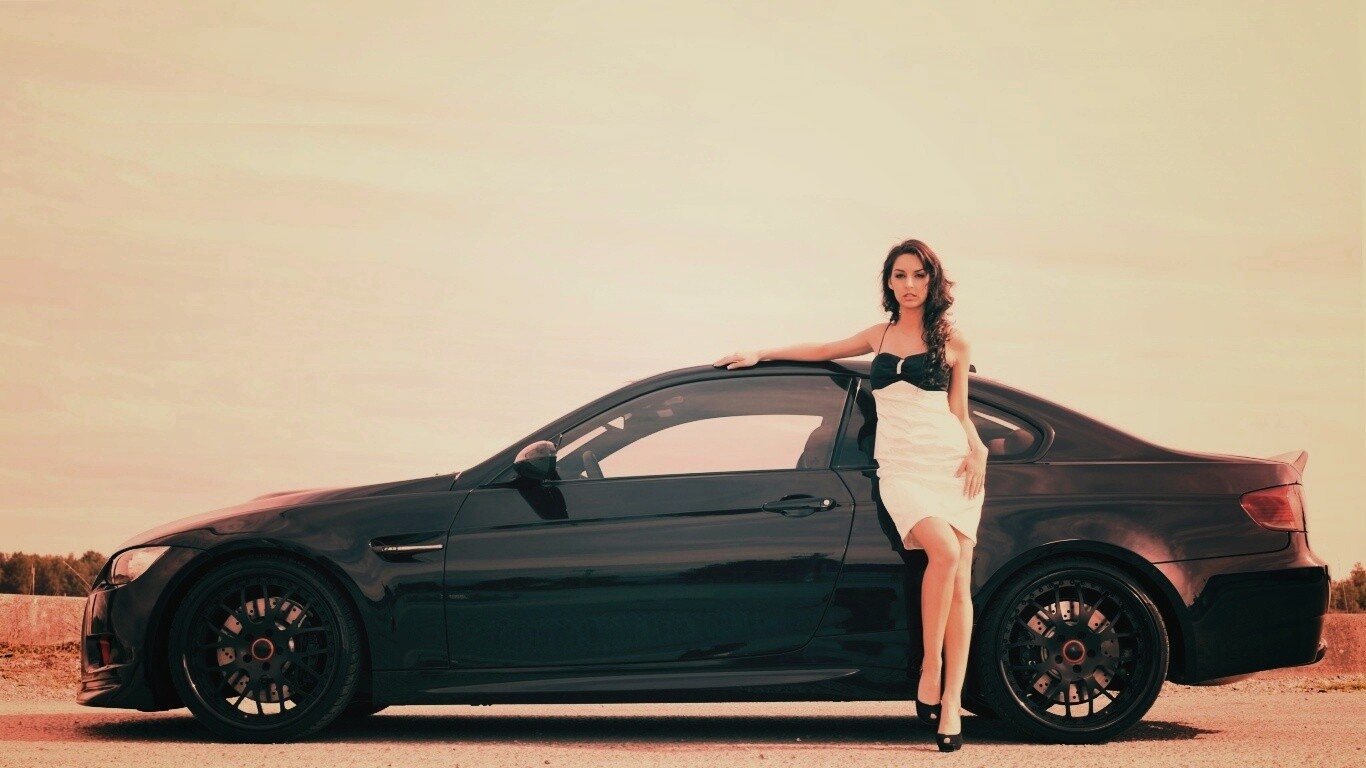 BMW и девушка обои