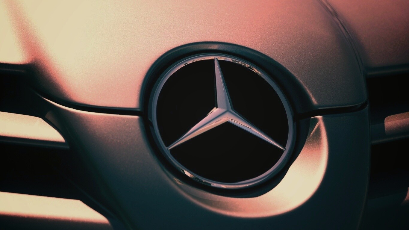 Логотип Мерседес обои