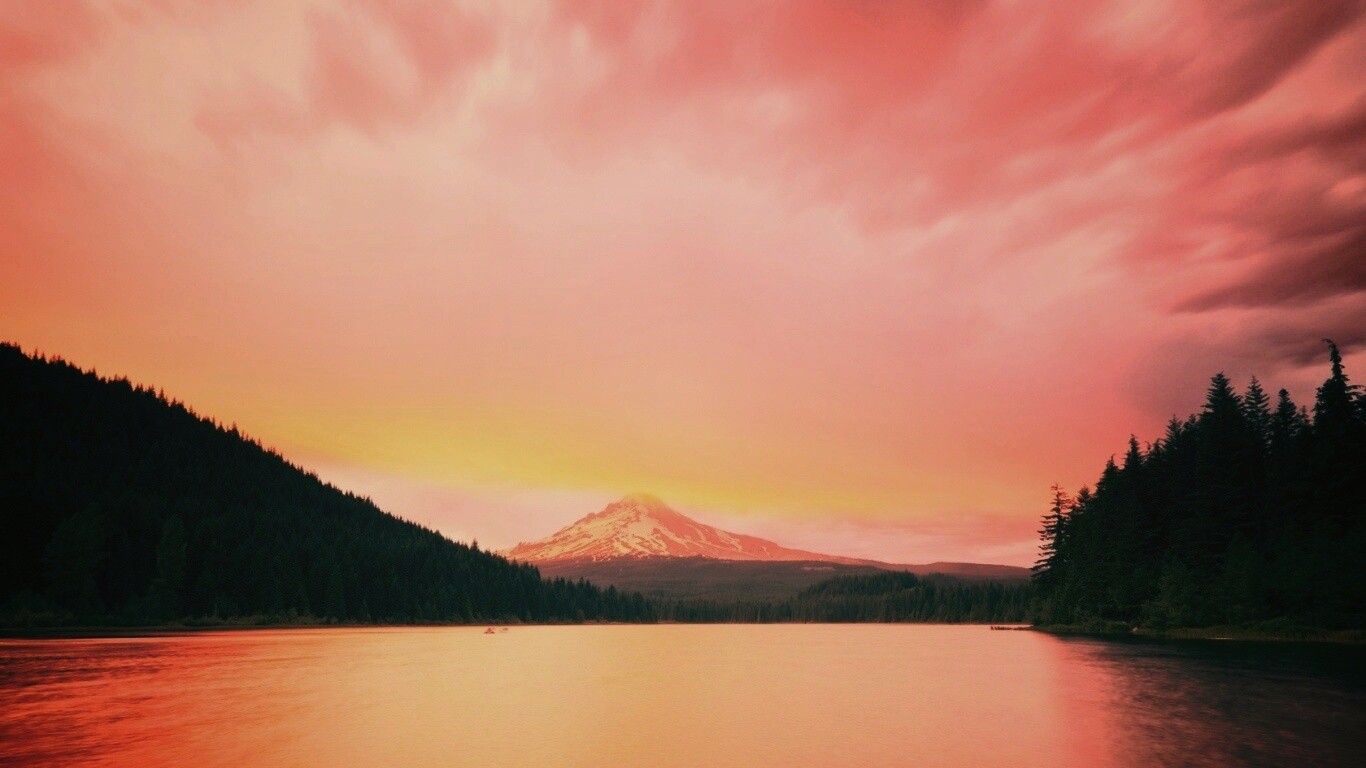 Закат над горой обои