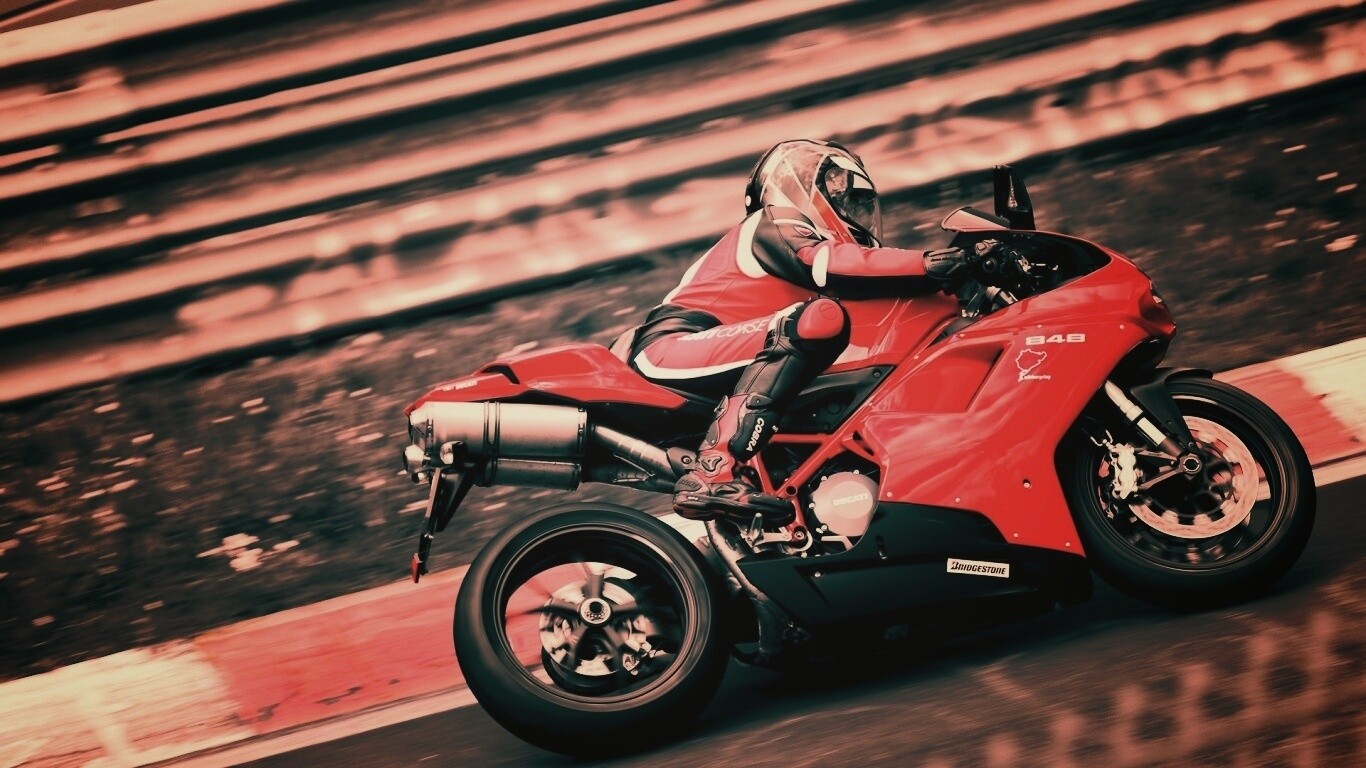 Красный мотоцикл обои