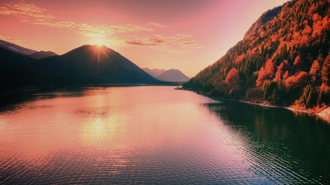 Закат в горах обои