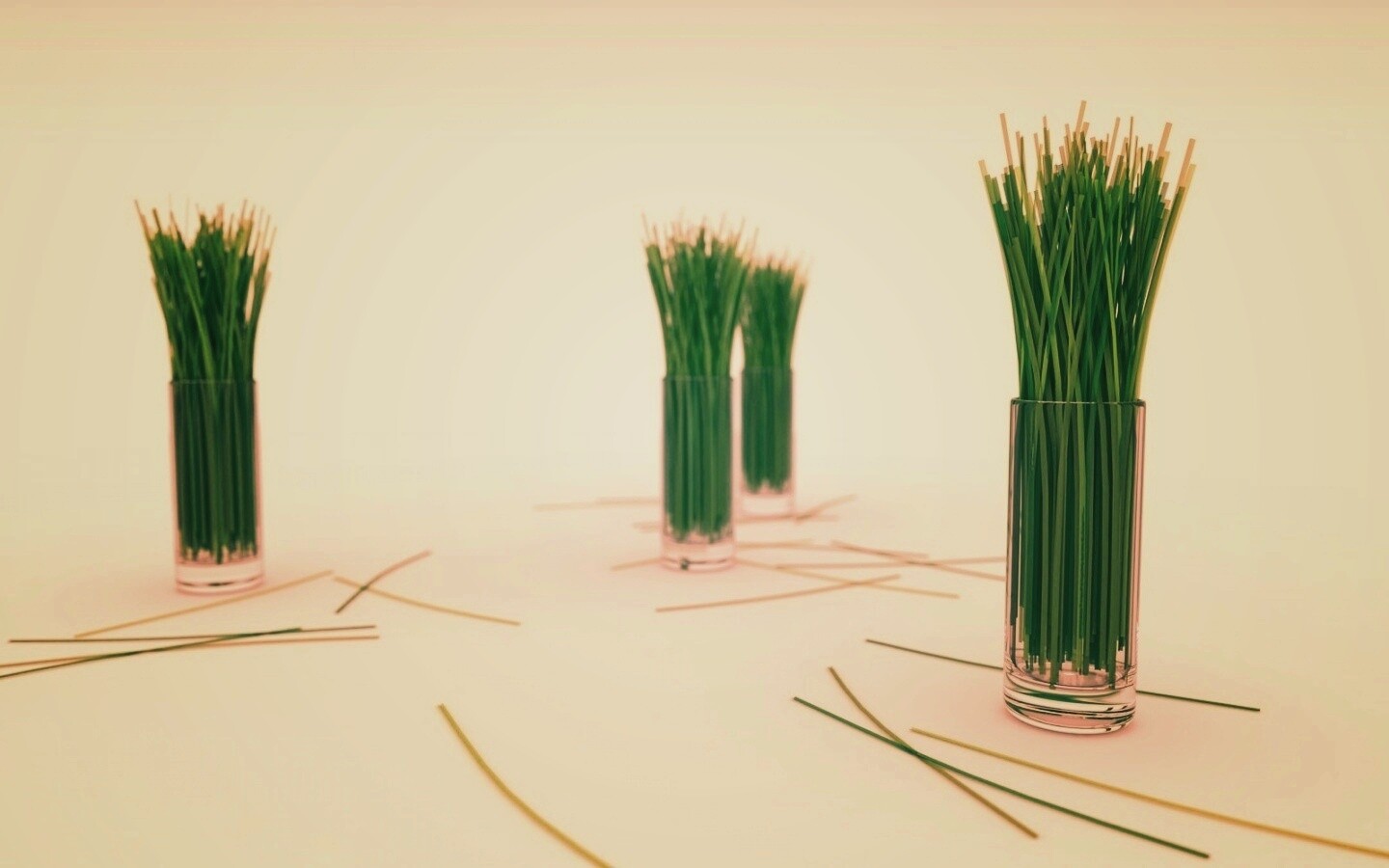 Трава в стакане обои