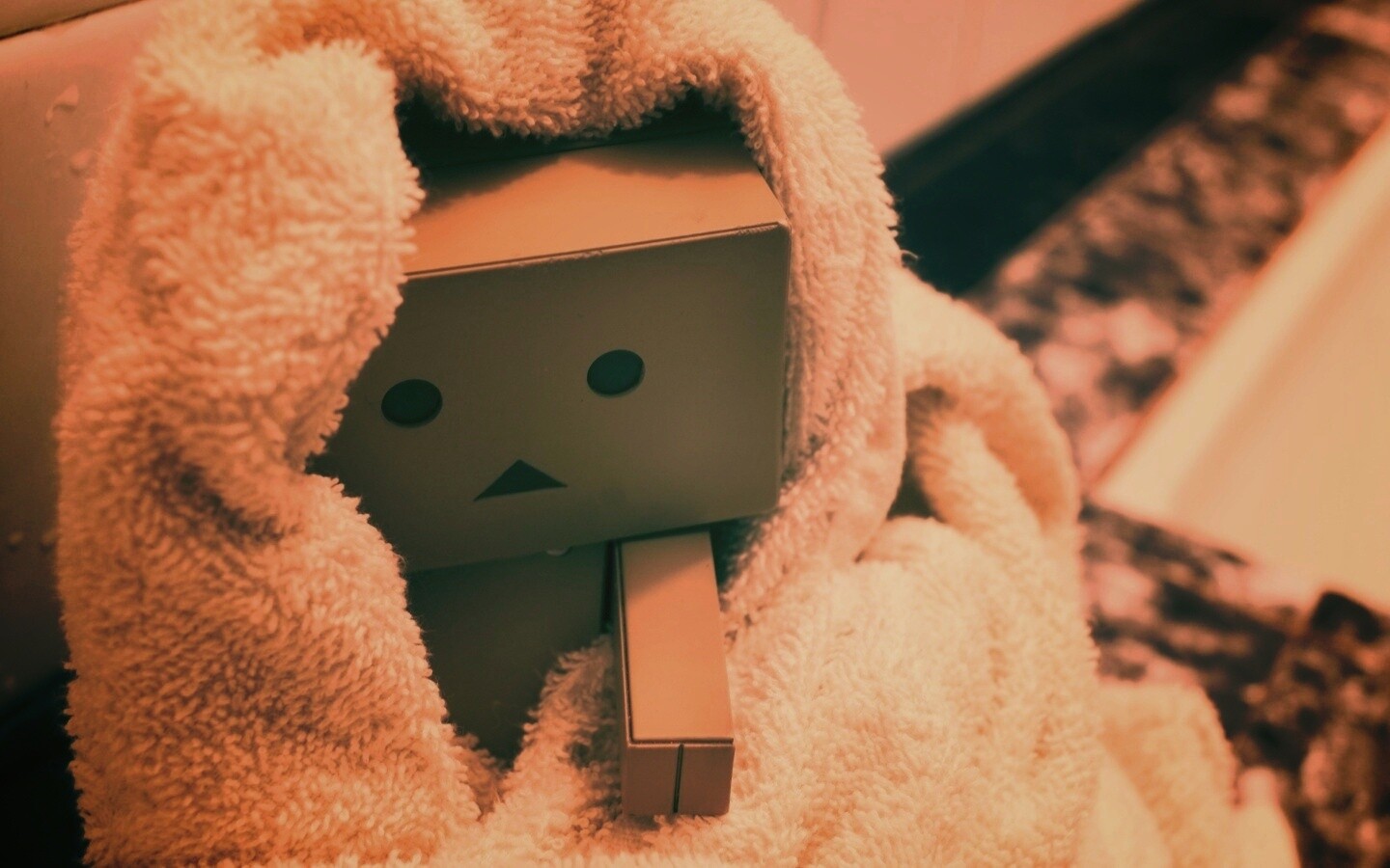 Yotsubato Danbo в полотенце обои