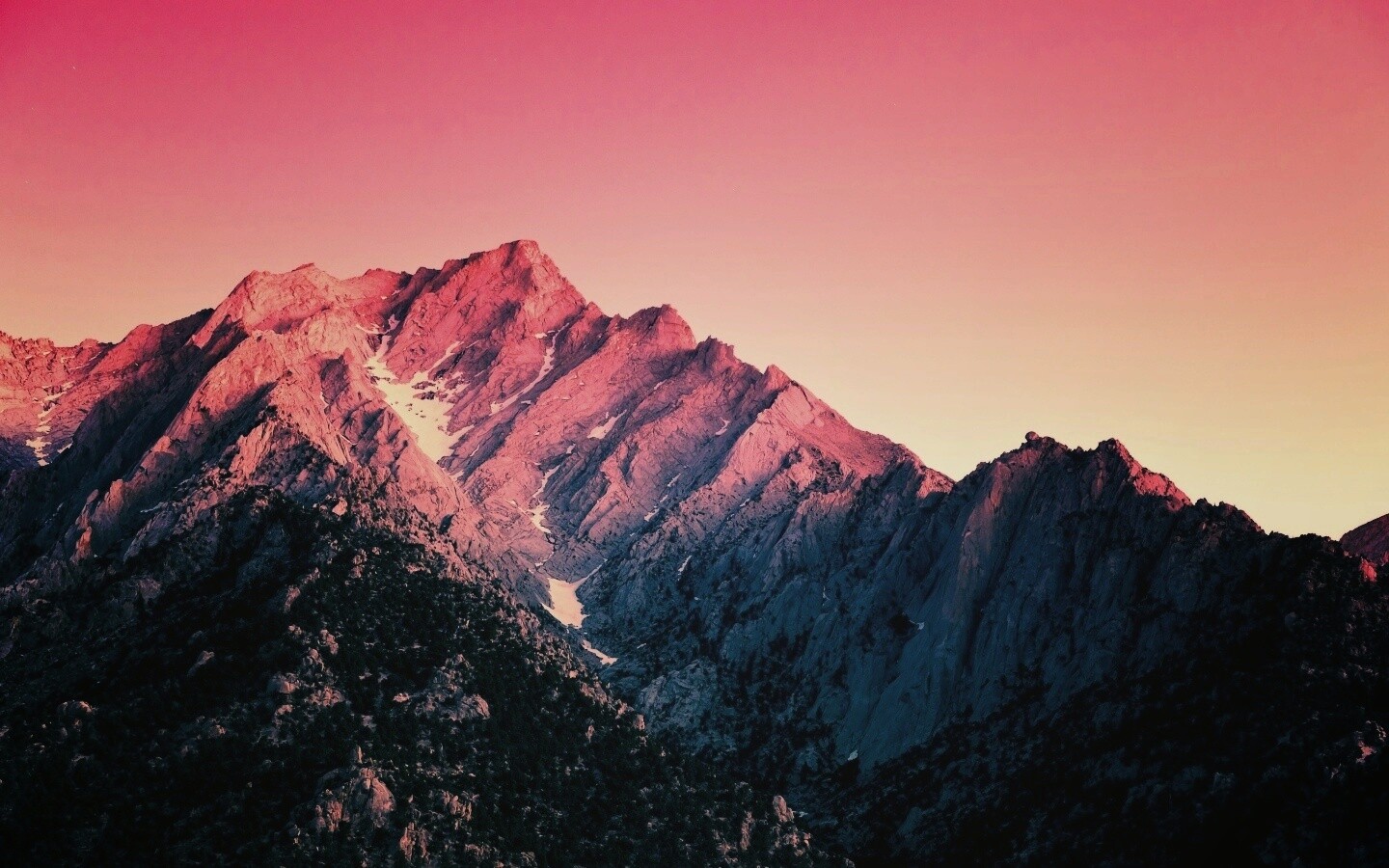 Розовые горы обои