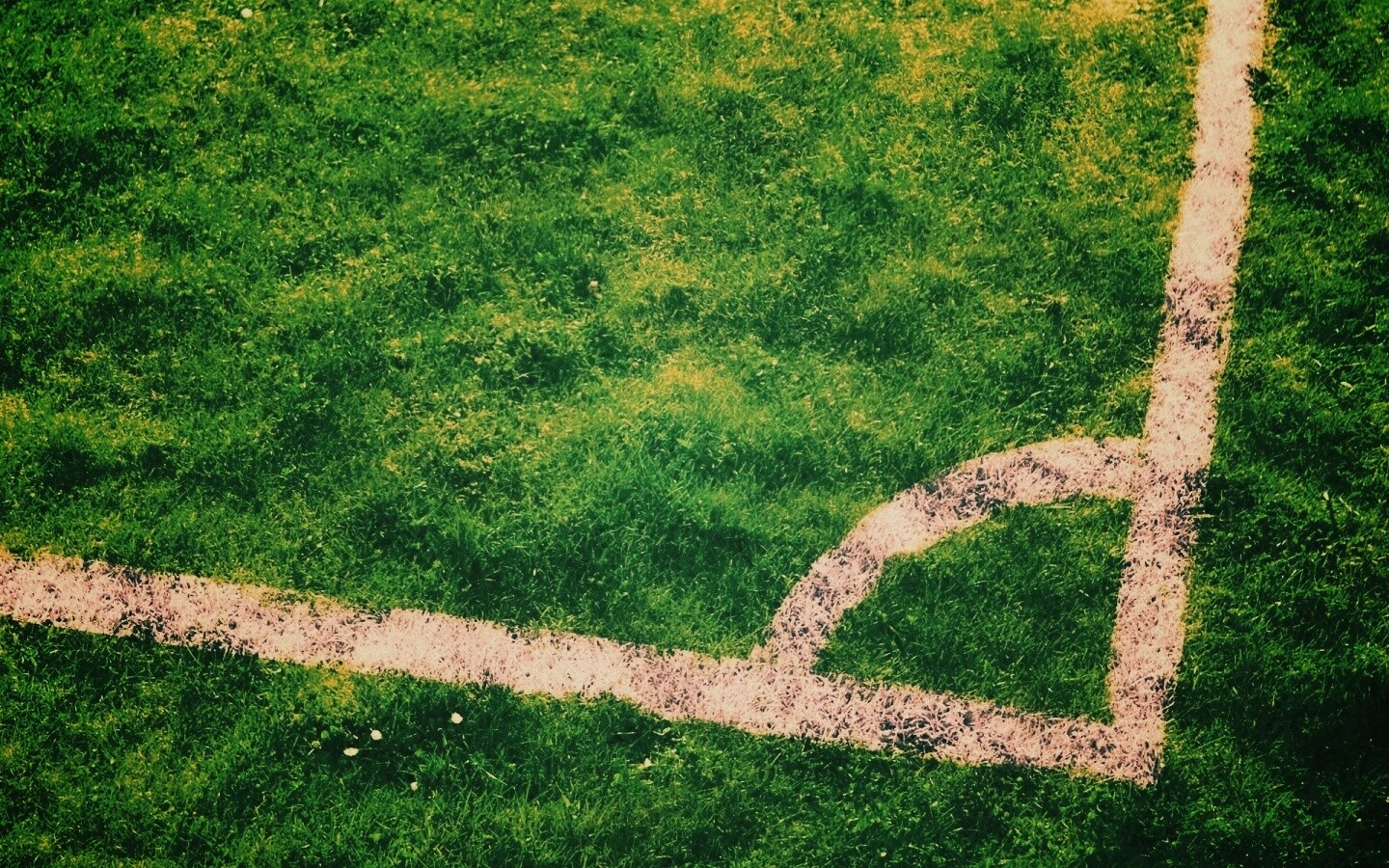 Угол футбольного поля обои