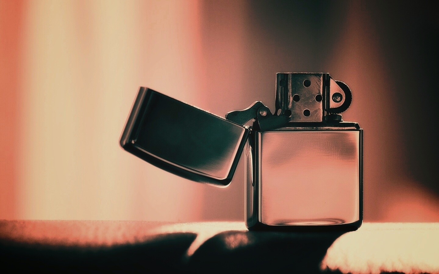 Зажигалка обои