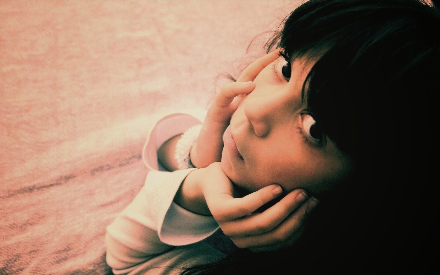 Девочка обои