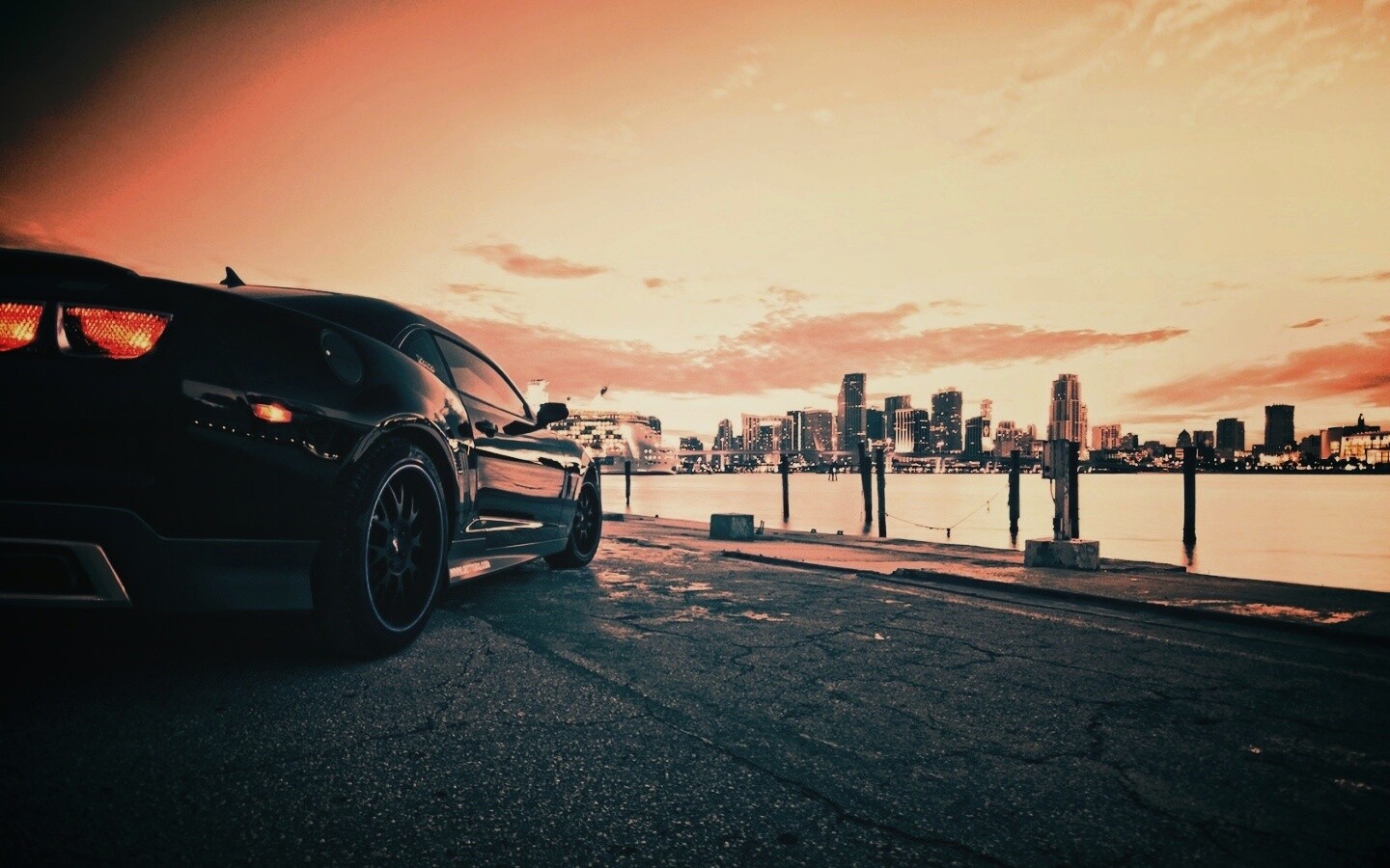 Chevrolet Camaro обои