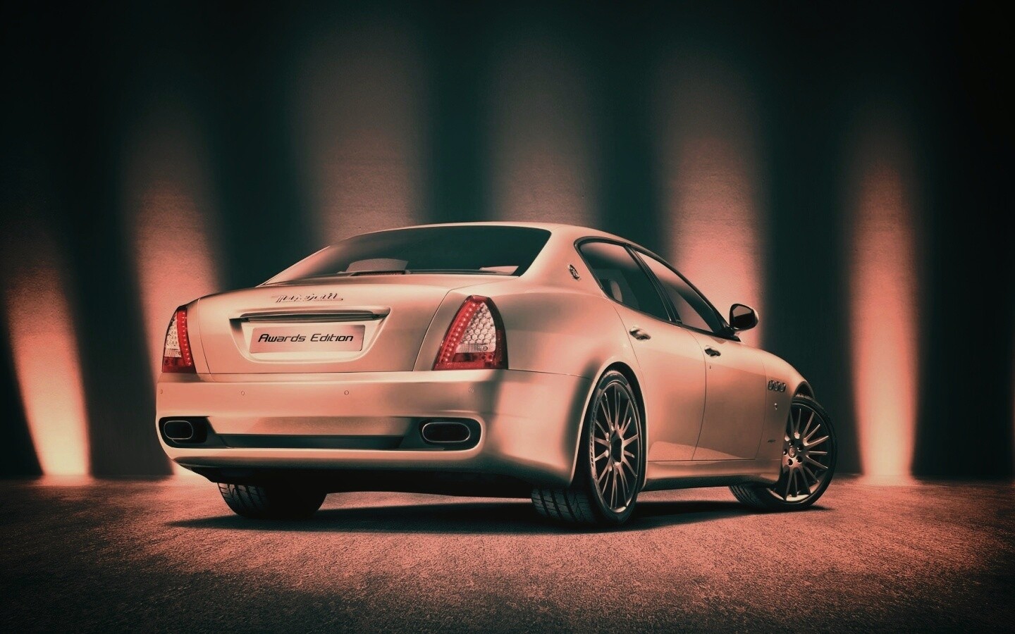 Maserati Quattroporte обои