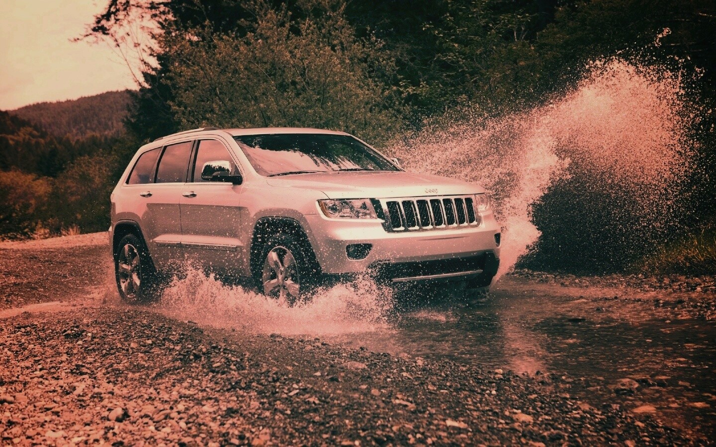 Jeep Grand Cherokee обои