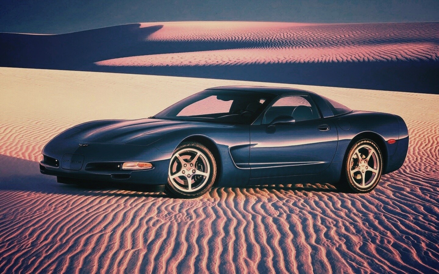 Chevrolet Corvette обои