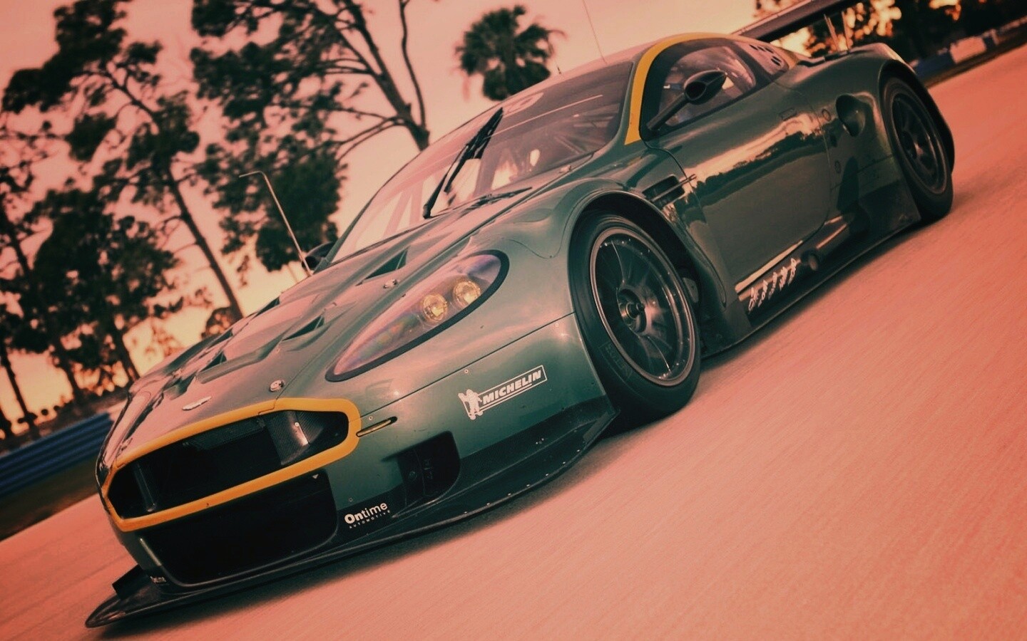 Aston Martin обои