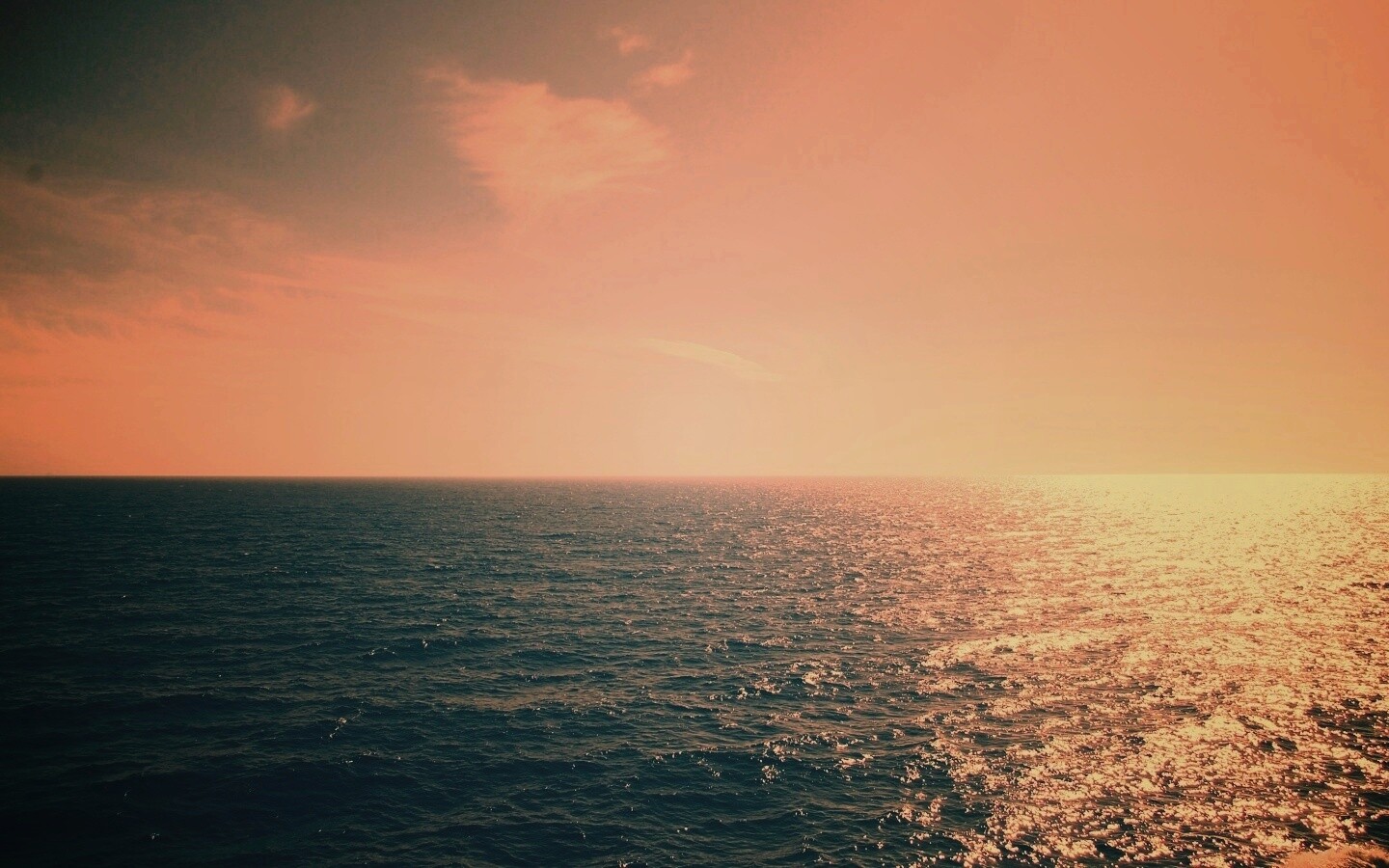 Бескрайнее море обои
