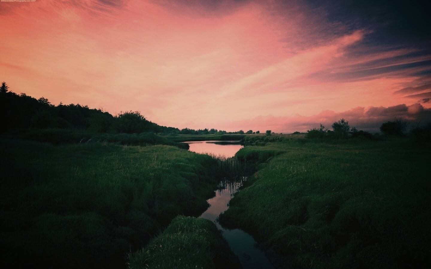 Канава и пруд обои