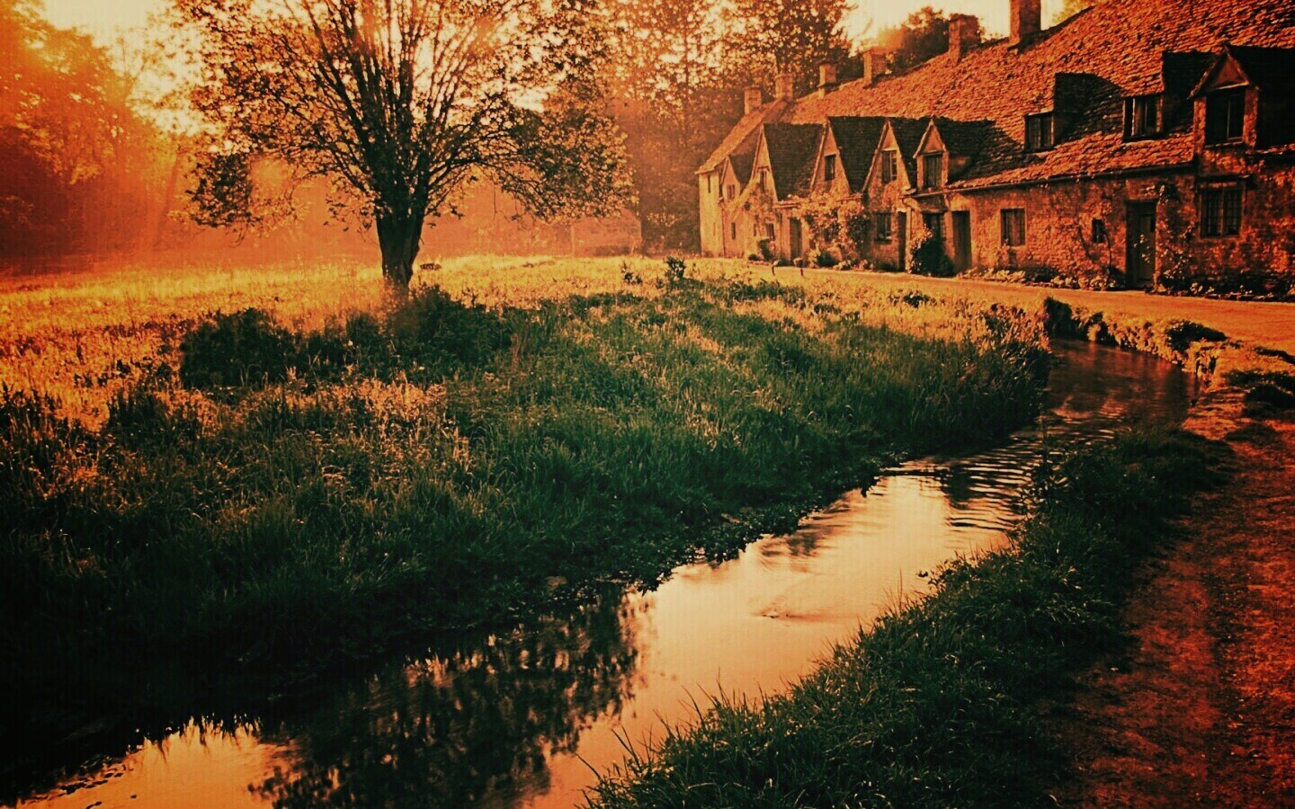 Домик в Англии обои