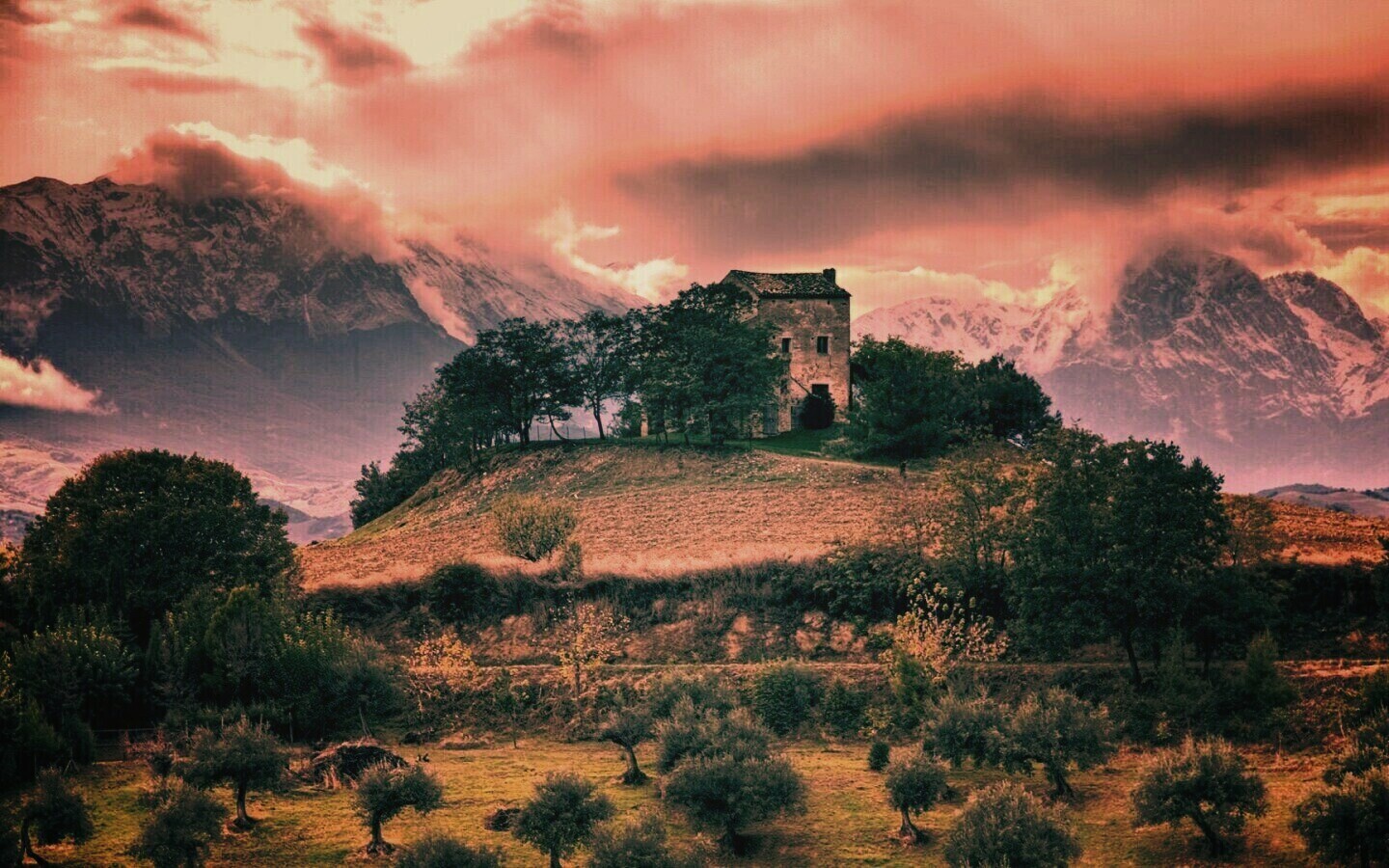 Горный пейзаж обои