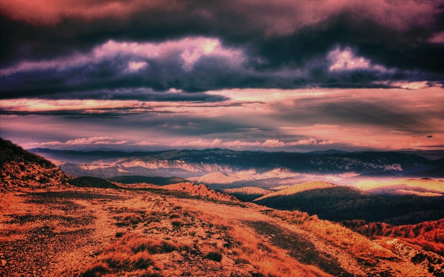 Горы в HDR обои