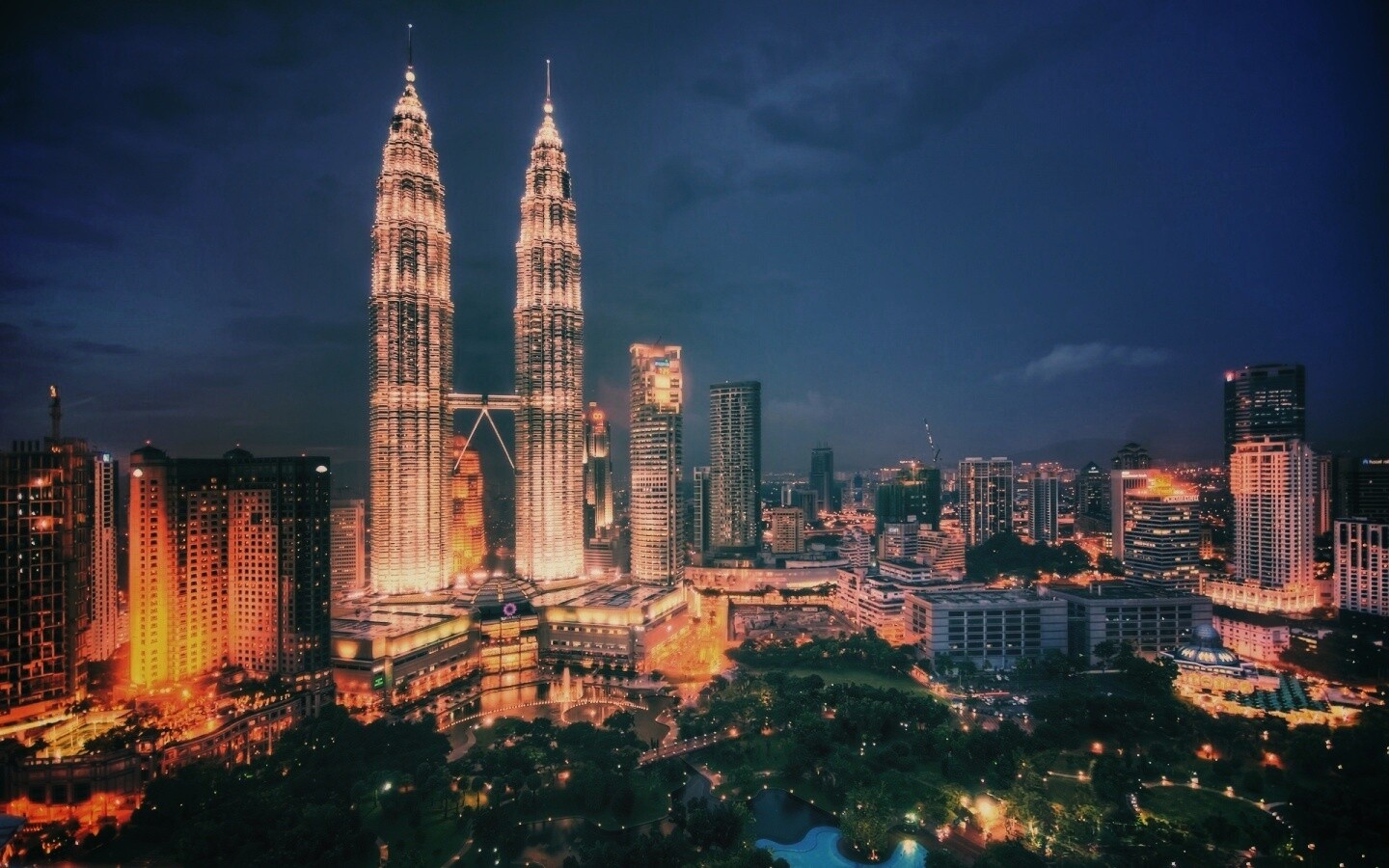 Куалу-Лумпур, столица Малайзии обои