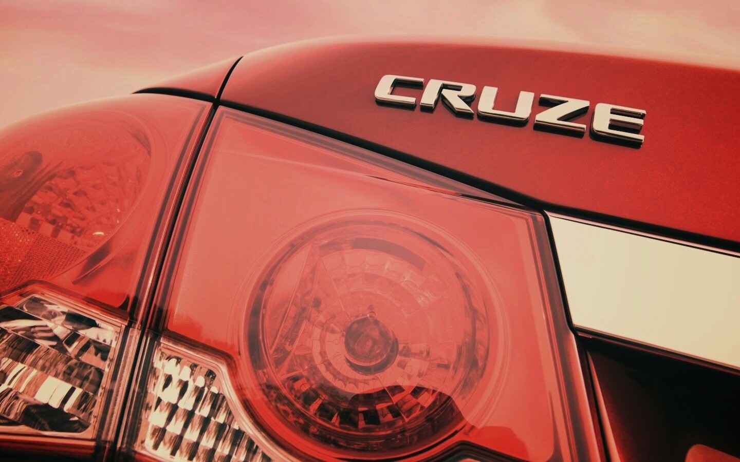 Шильдик Chevrolet Cruze обои