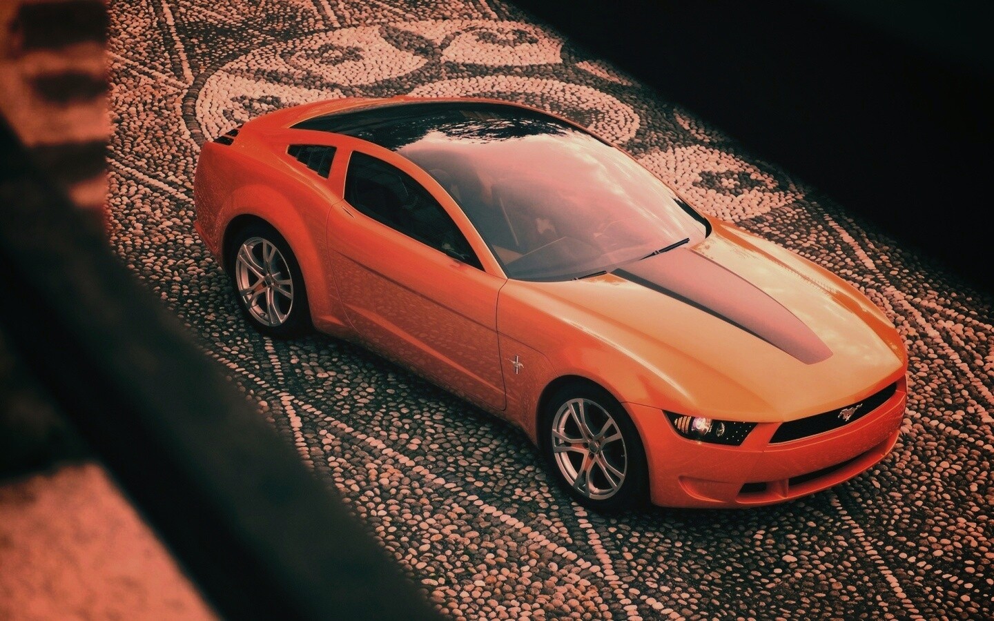 Оранжевый мустанг обои