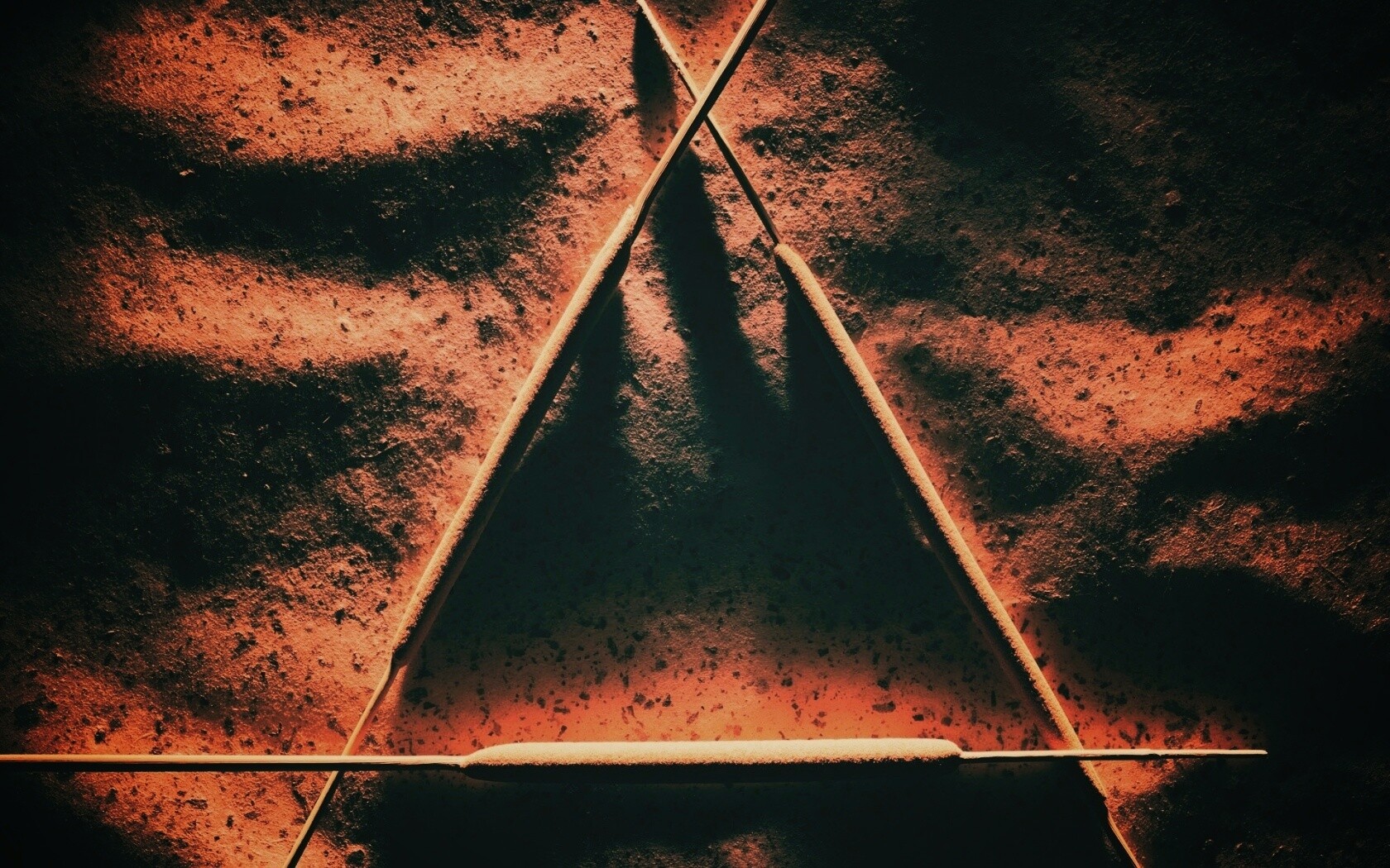 Треугольник из палочек обои