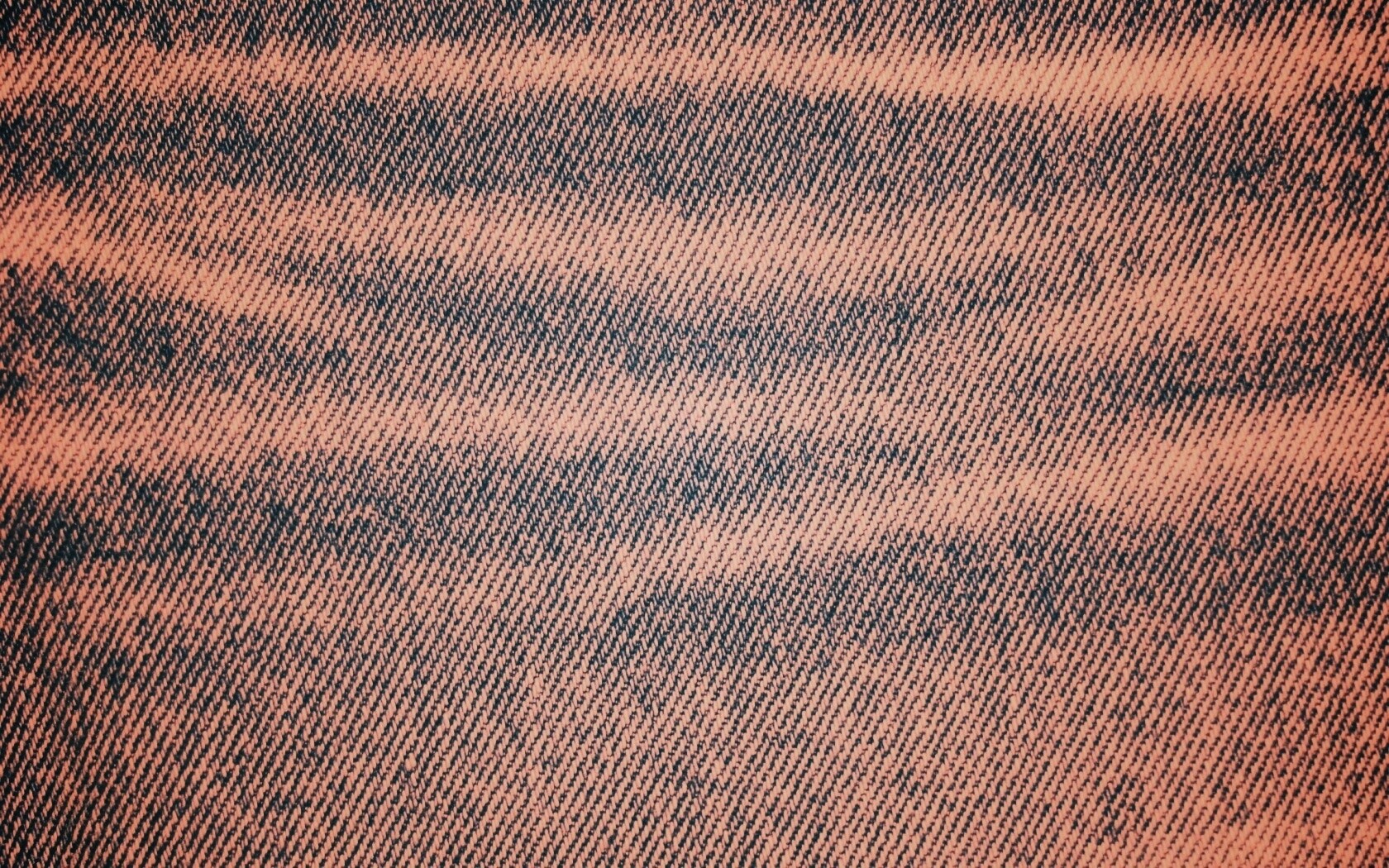 Джинсы со складками обои