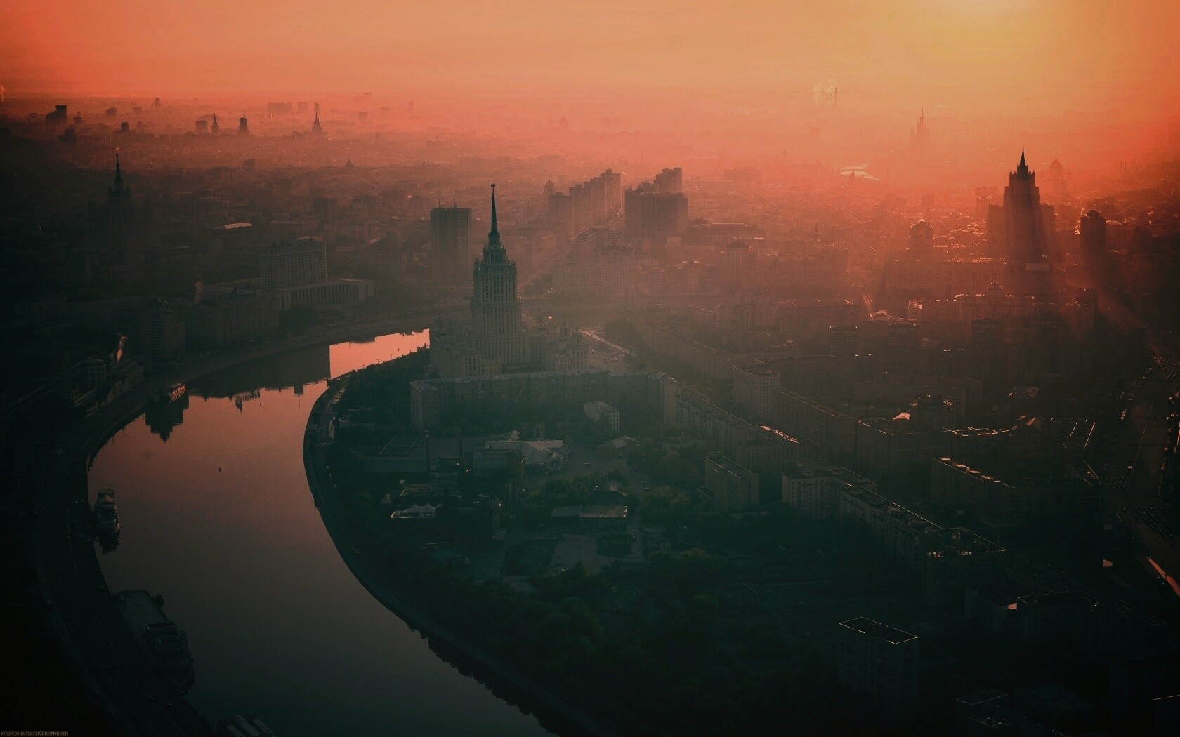 Москва в тумане обои