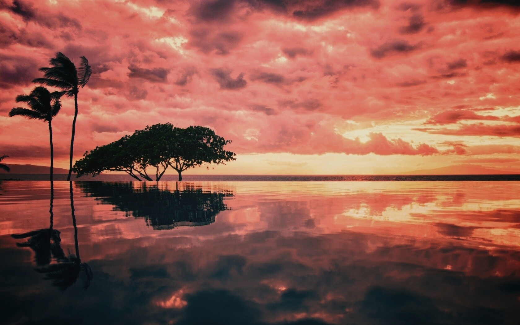 Восход над озером обои