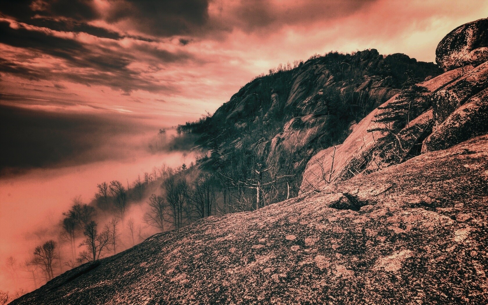 Туманные горы обои