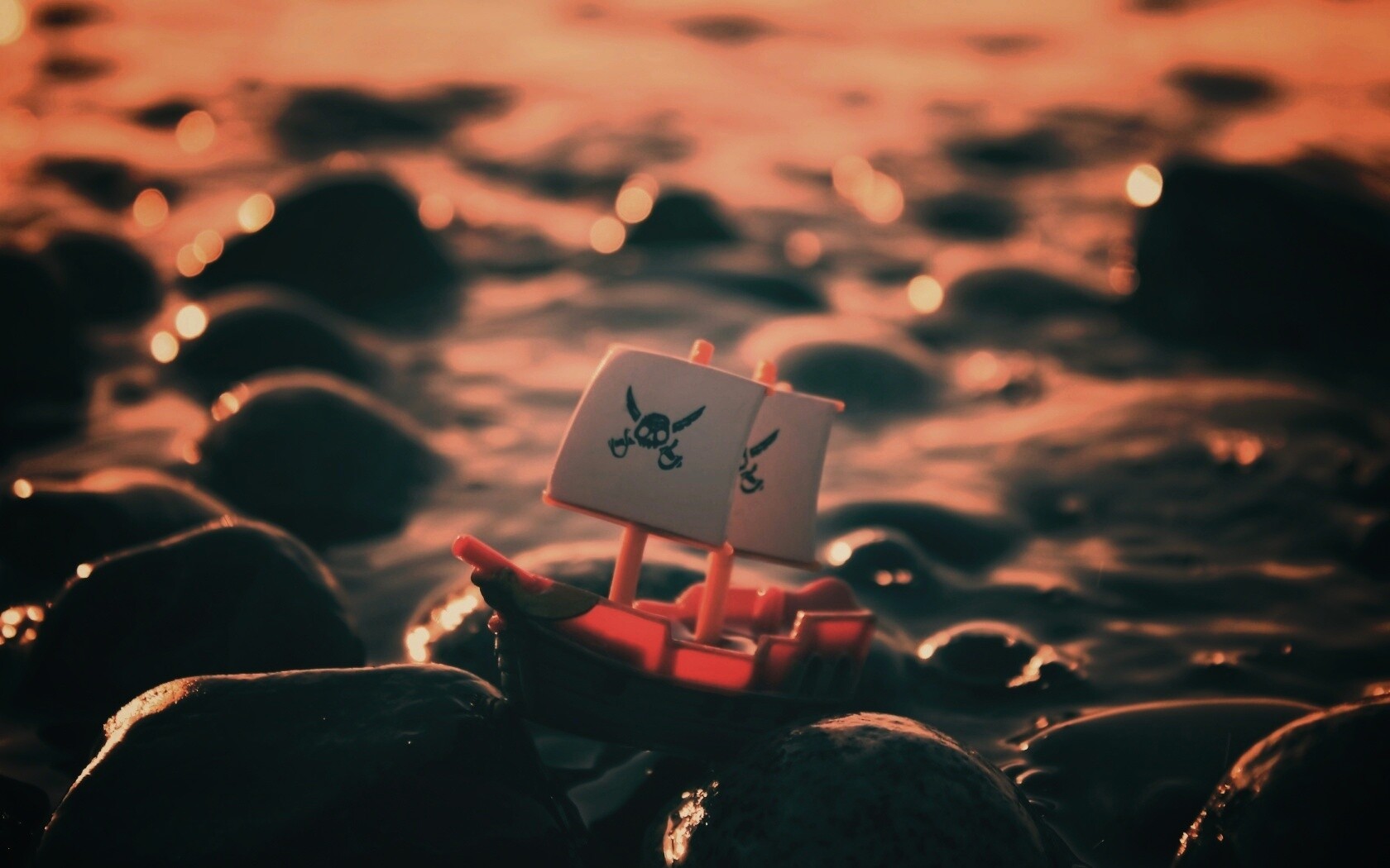 Пиратский корабль на мели обои