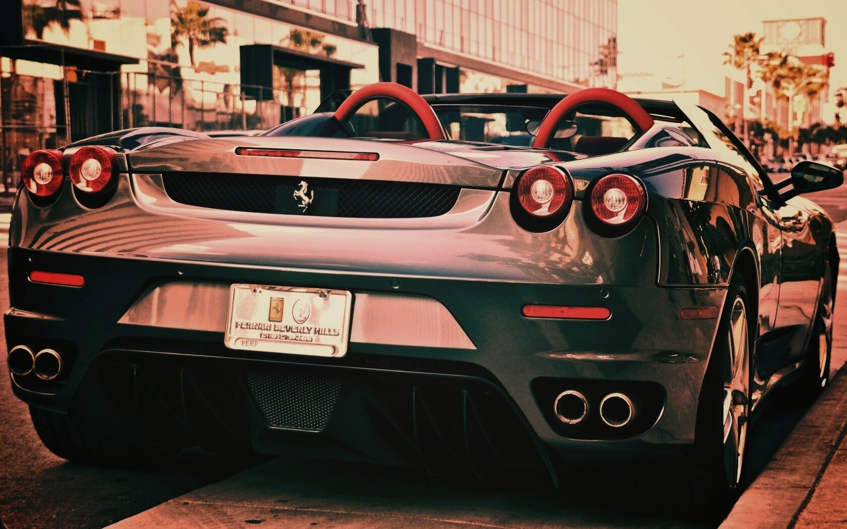 Феррари из Беверли Хиллс обои