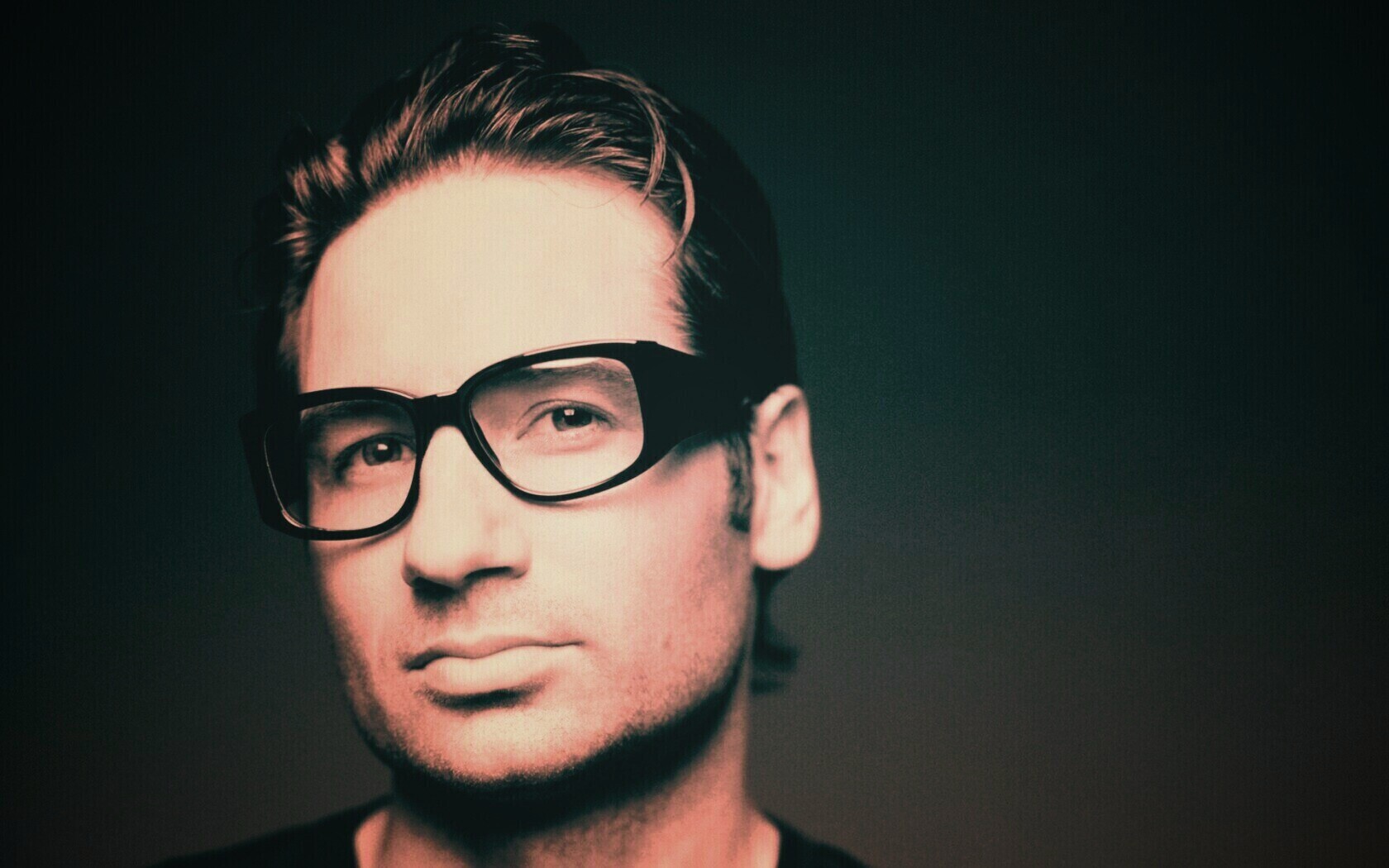 Дэвид Духовны обои